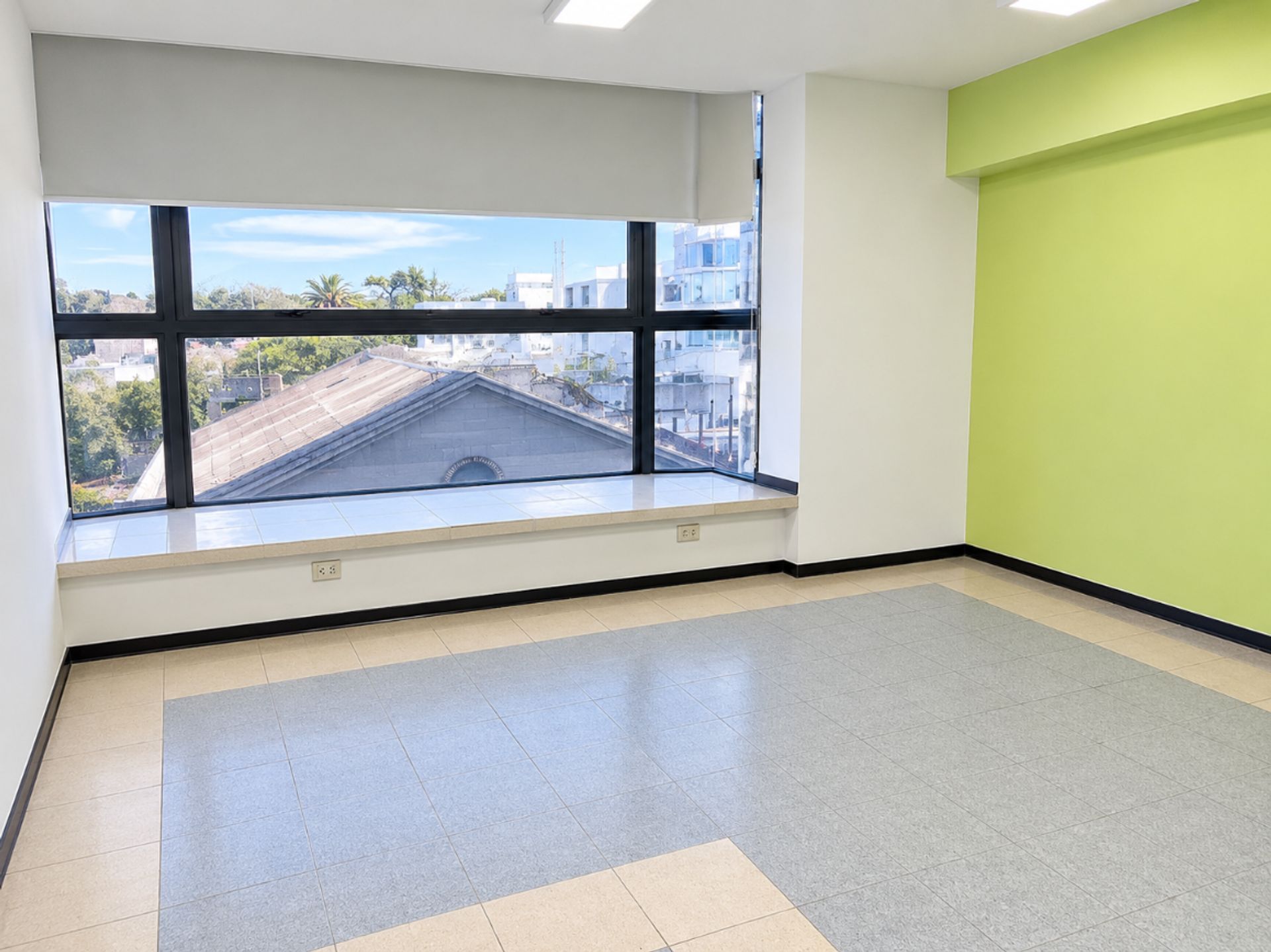 SE ALQUILA LOCAL COMERCIAL PASO MOLINO 3 NIVELES - 5