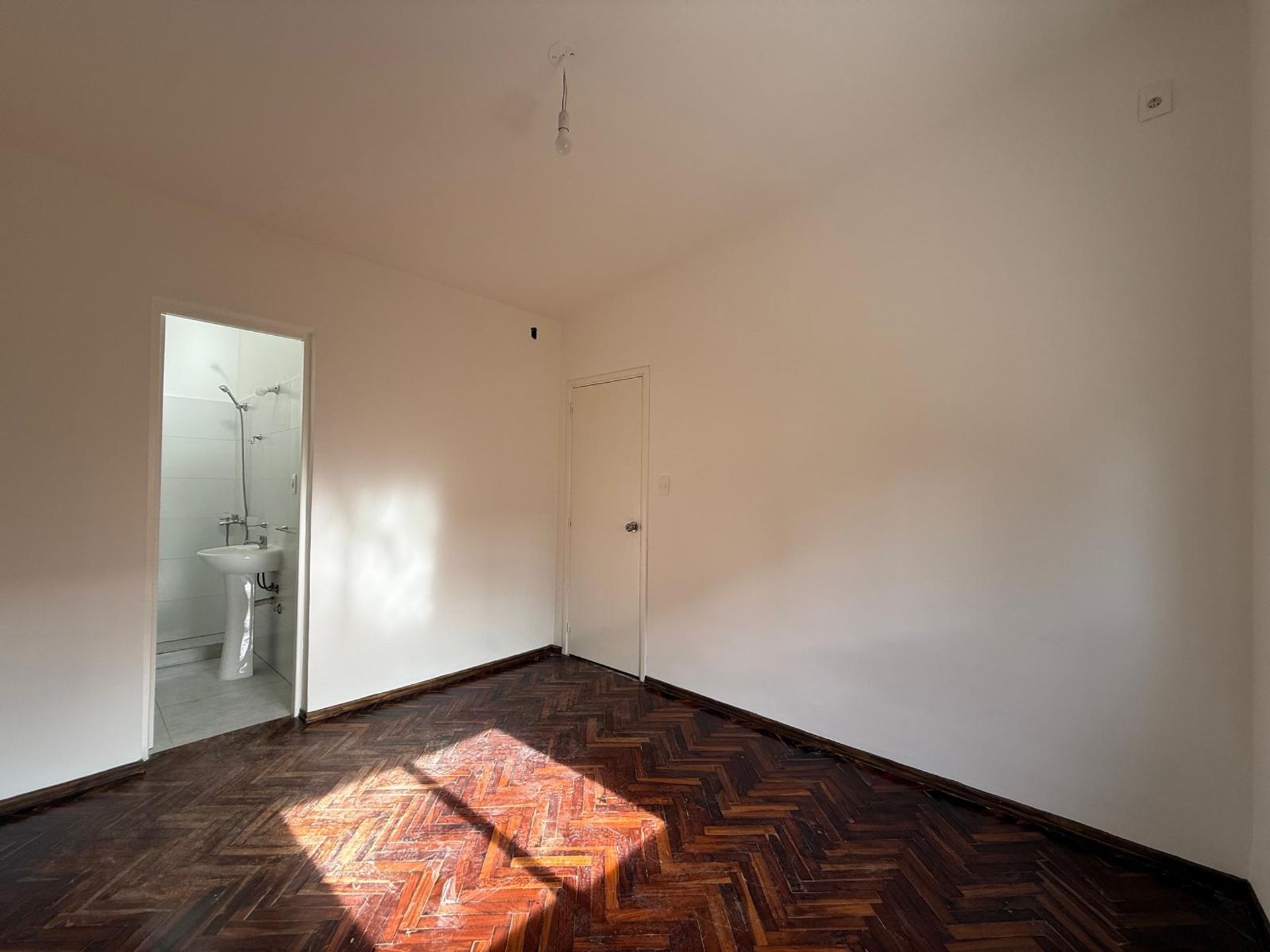 ALQUILER CASA 1 DORMITORIO CARRASCO NORTE - 4
