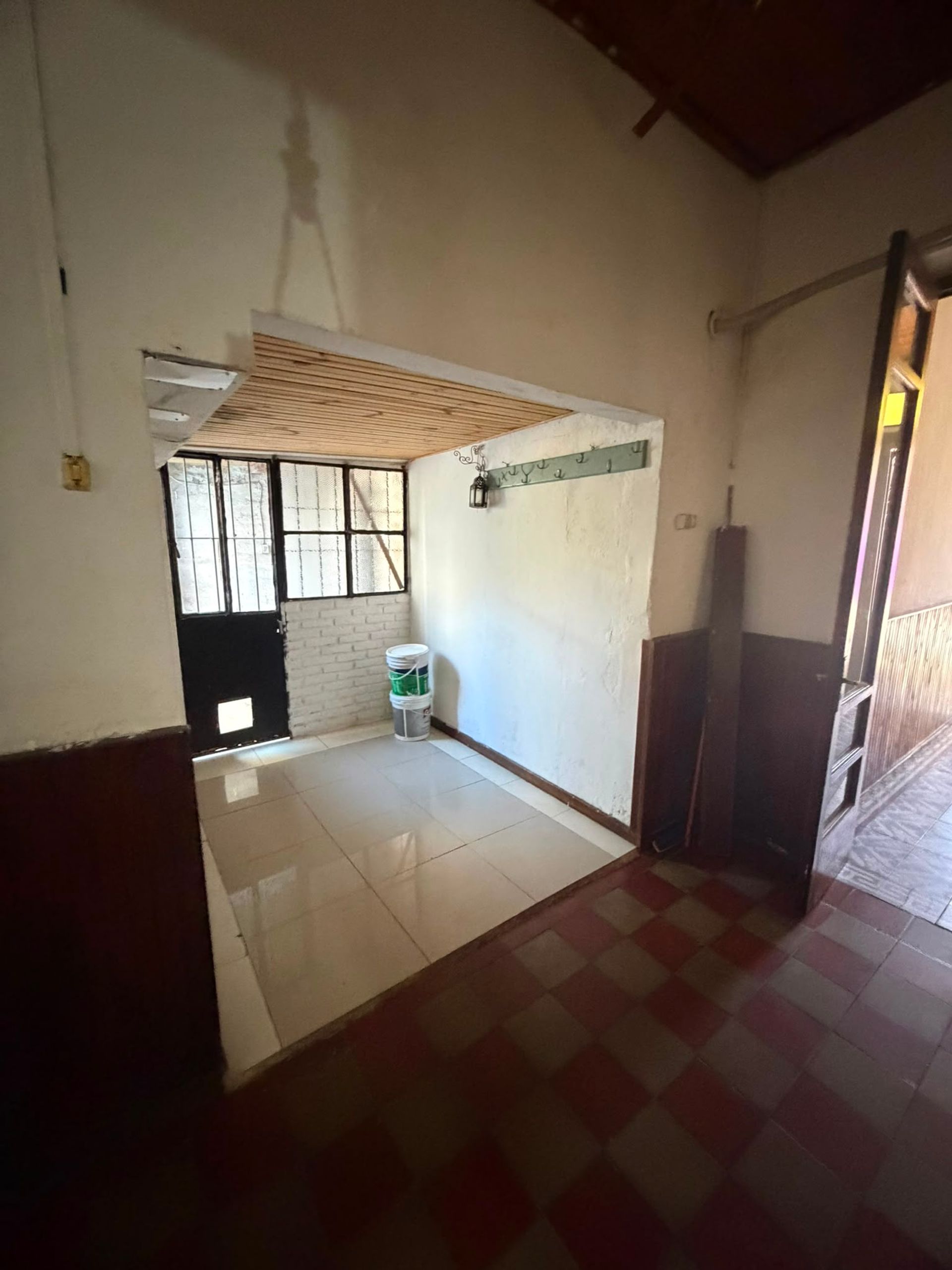 Alquilo casa de 2 dormitorios en pleno centro. - 5