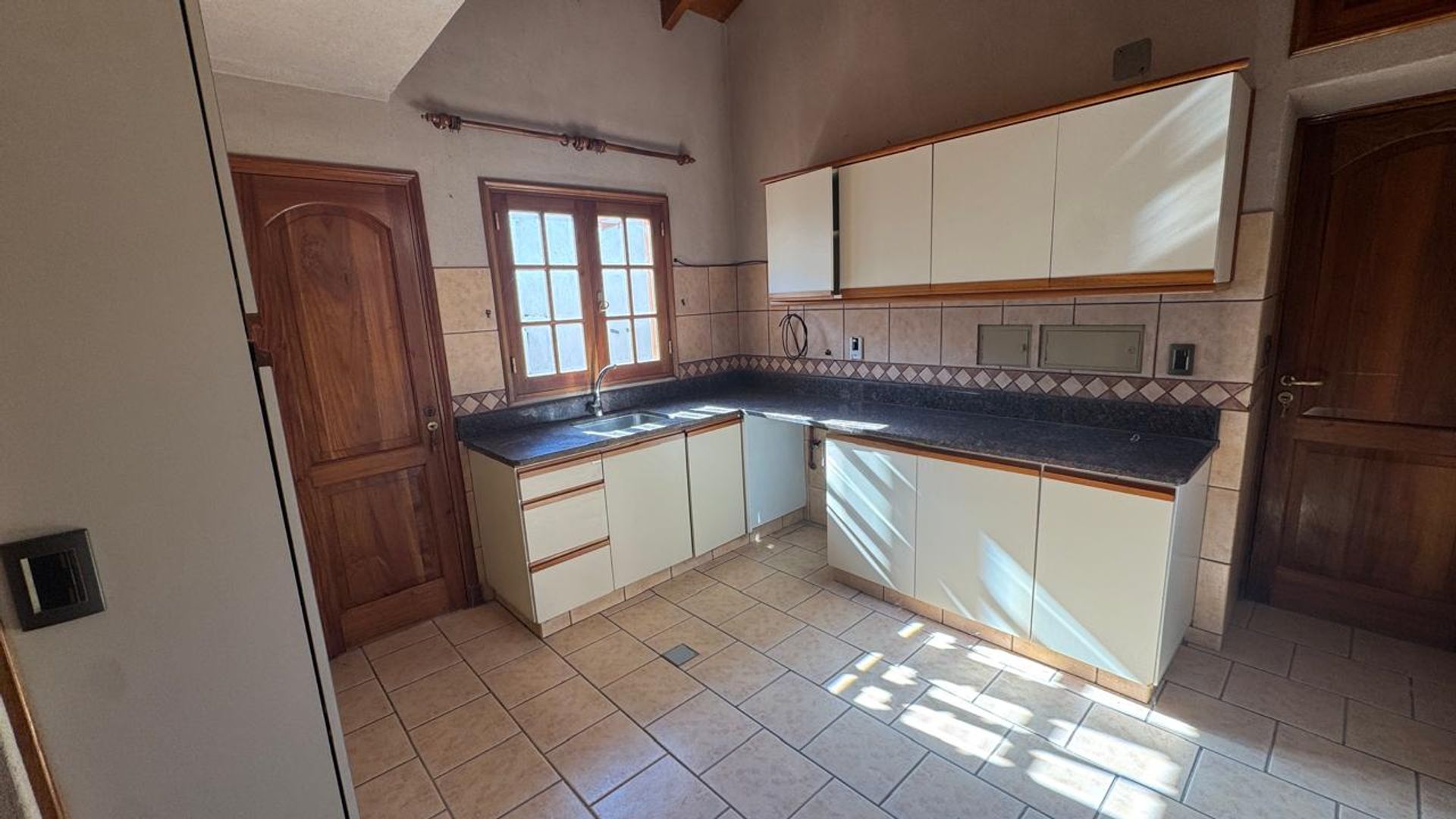 Casa en Venta en Capital, Mendoza - USD 690.000 | Inmoup - 21
