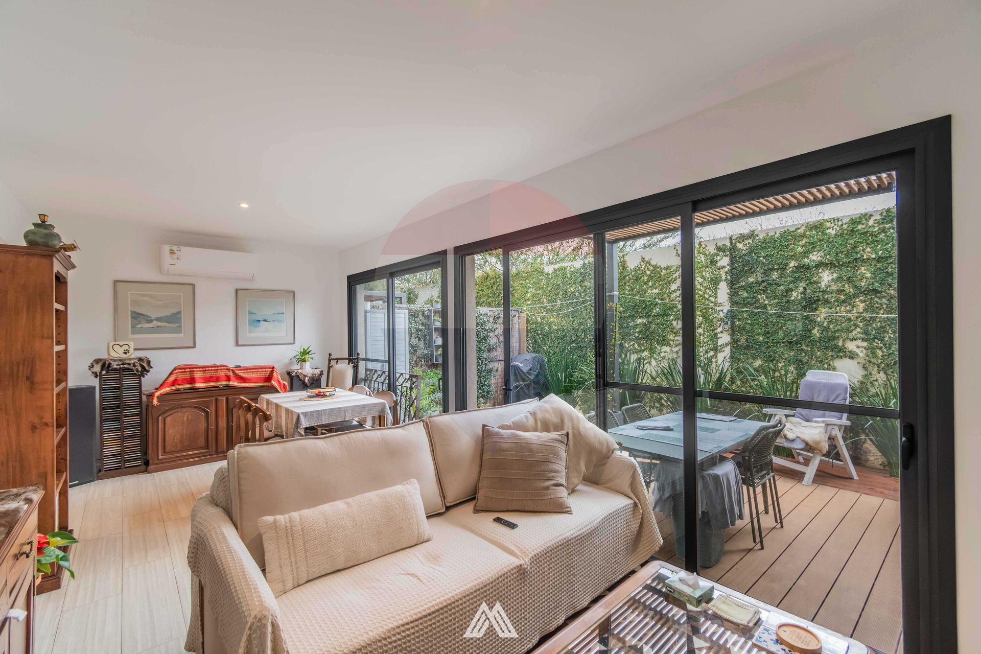 Venta Casa Carrasco de 2 Dormitorios y escritorio - 2