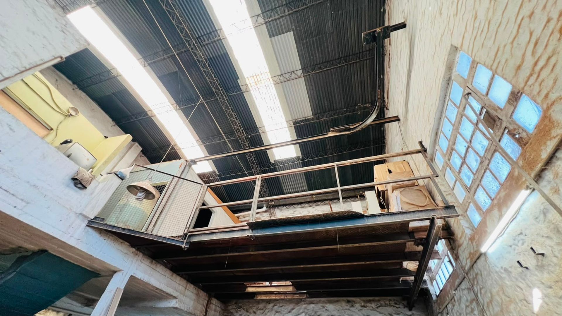 Galpon en Venta en General San Martin, G.B.A. Zona Norte