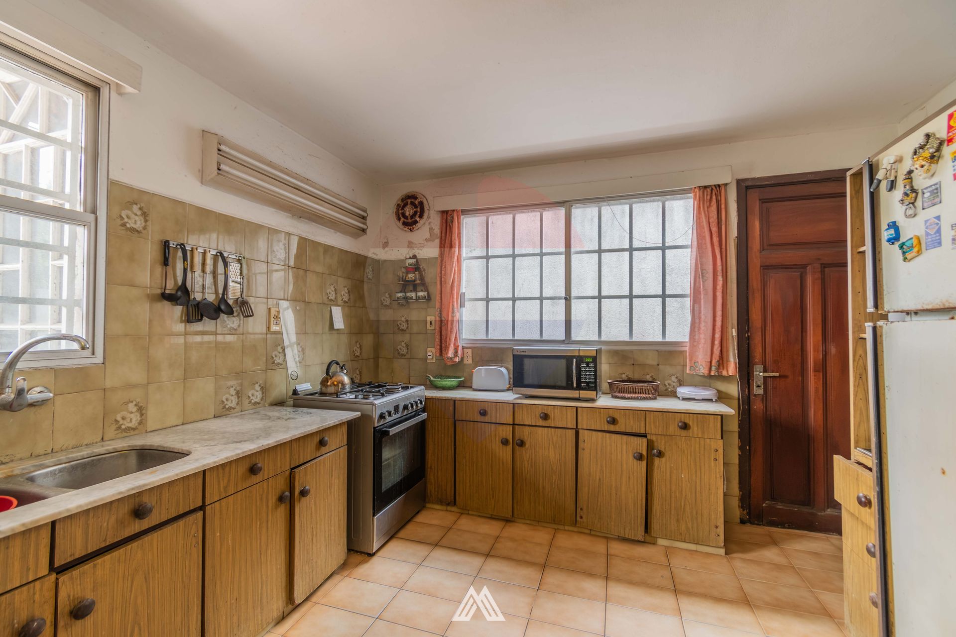 VENTA CASA DE ESTILO A 100 METROS DE RAMBLA MALVIN - 9