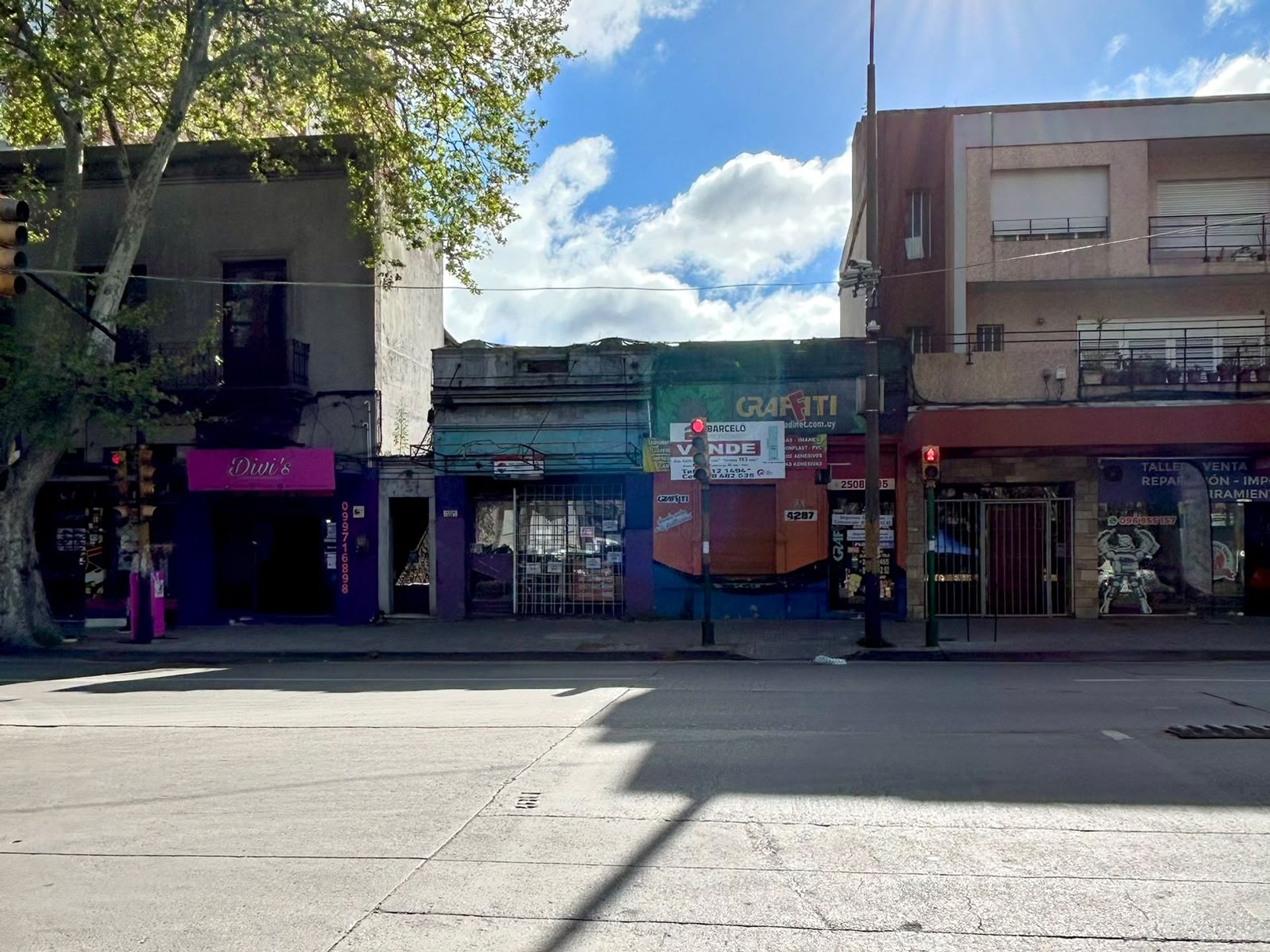 Venta de TERRENO sobre 8 de octubre - 3
