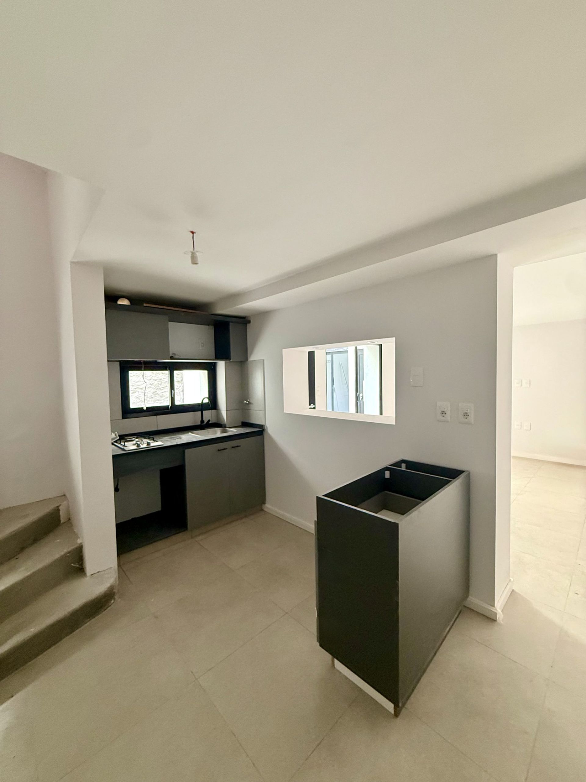 Venta Parque Rodo casa ph 1 dorm con parrillero - 3
