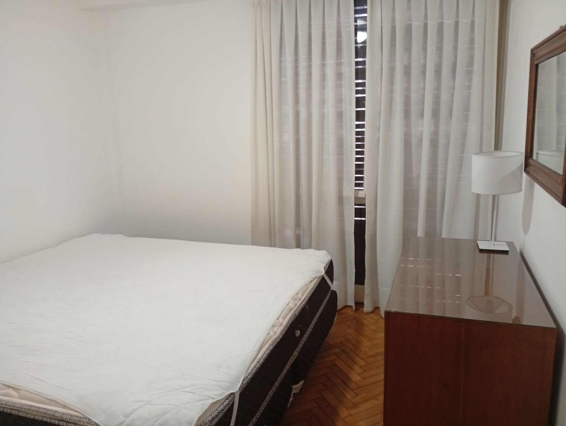 Recoleta Calle Presidente Jose E. Uriburu 1400