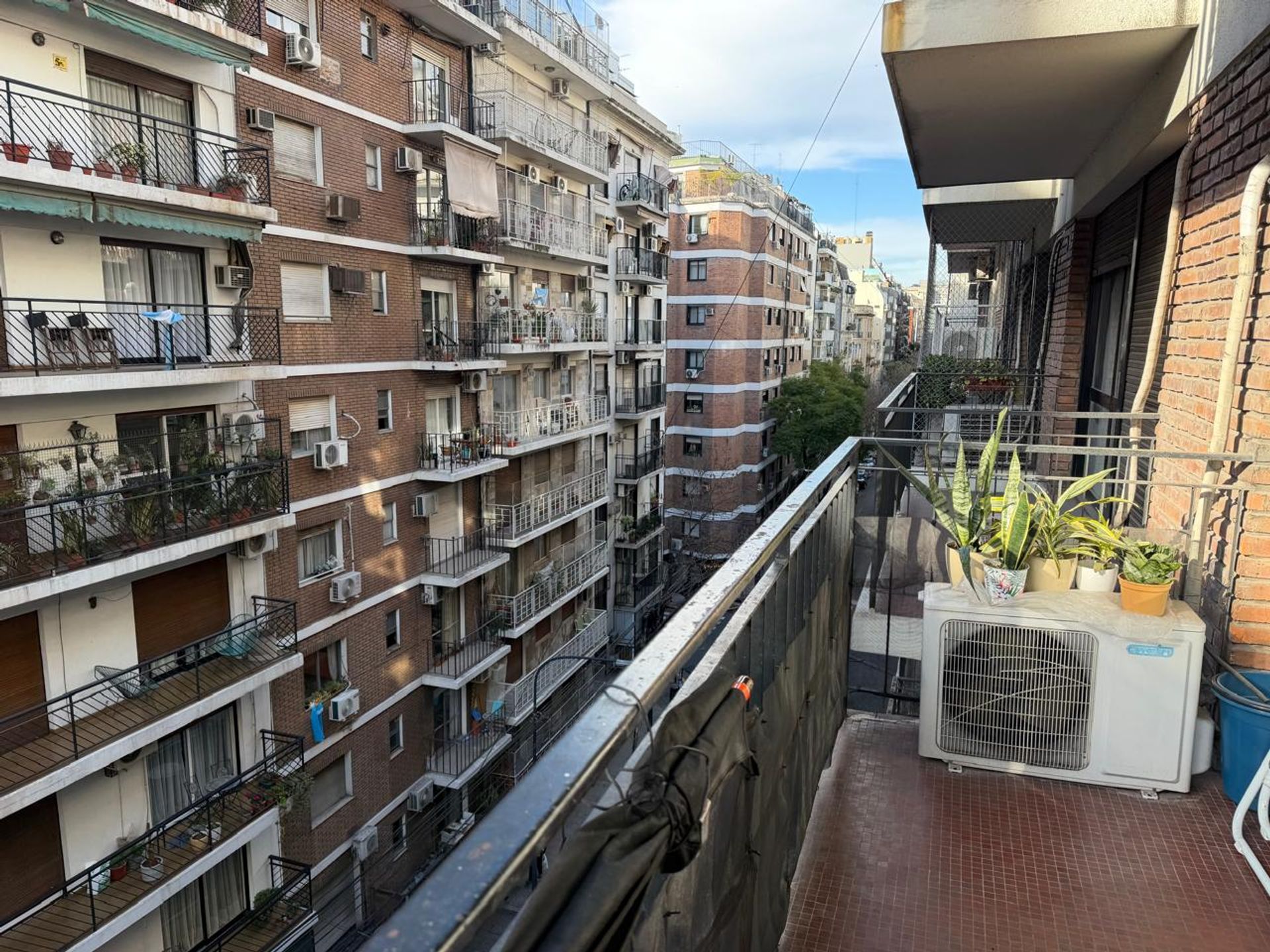 Recoleta Calle Presidente Jose E. Uriburu 1400