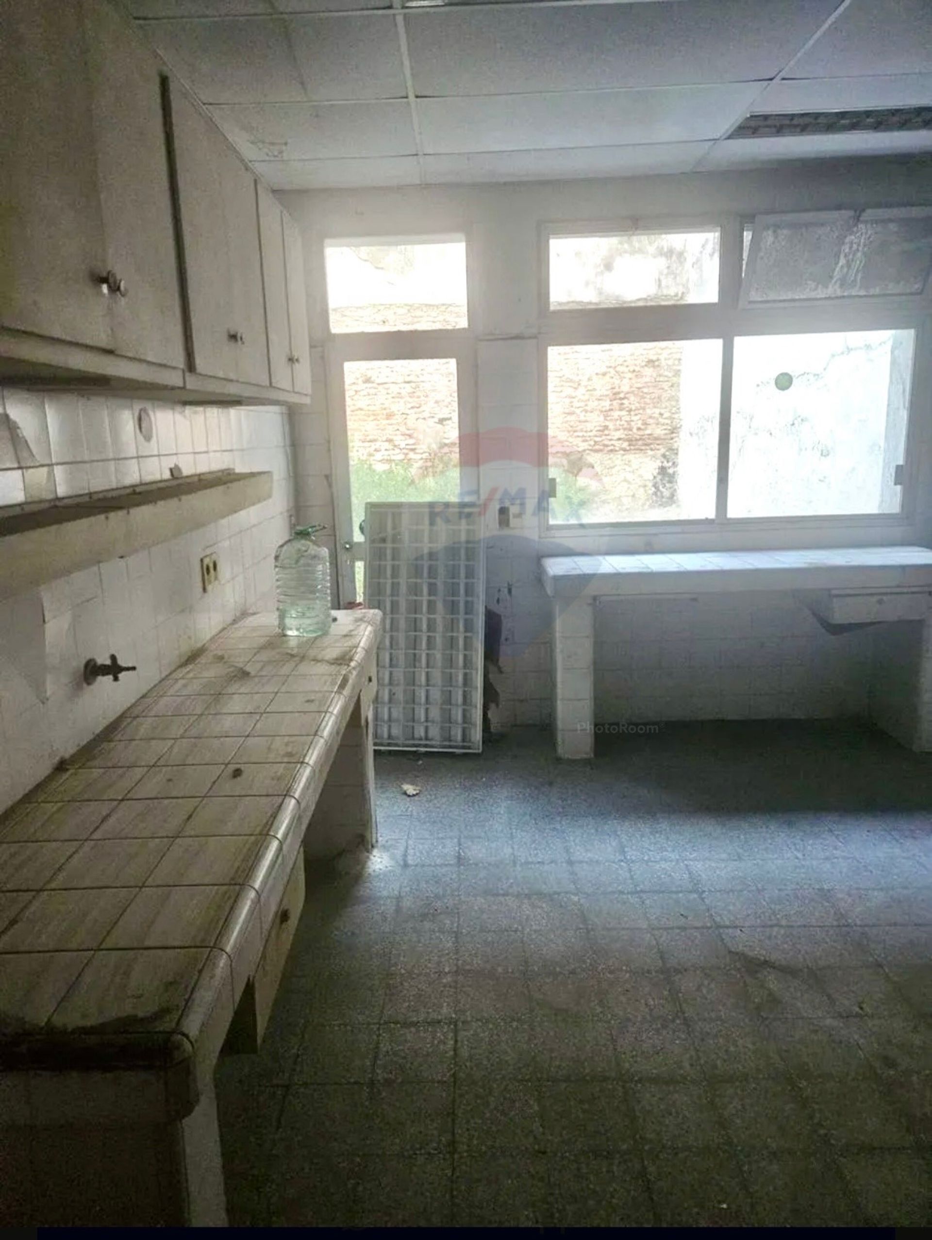 VENTA GRAN CASA PADRÓN UNICO EN CENTRO - 13