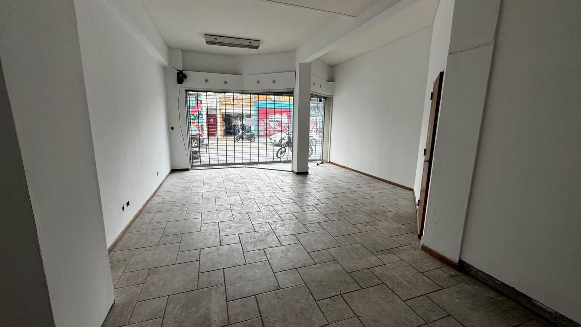 Local Comercial en Alquiler en San Miguel, G.B.A. Zona Norte