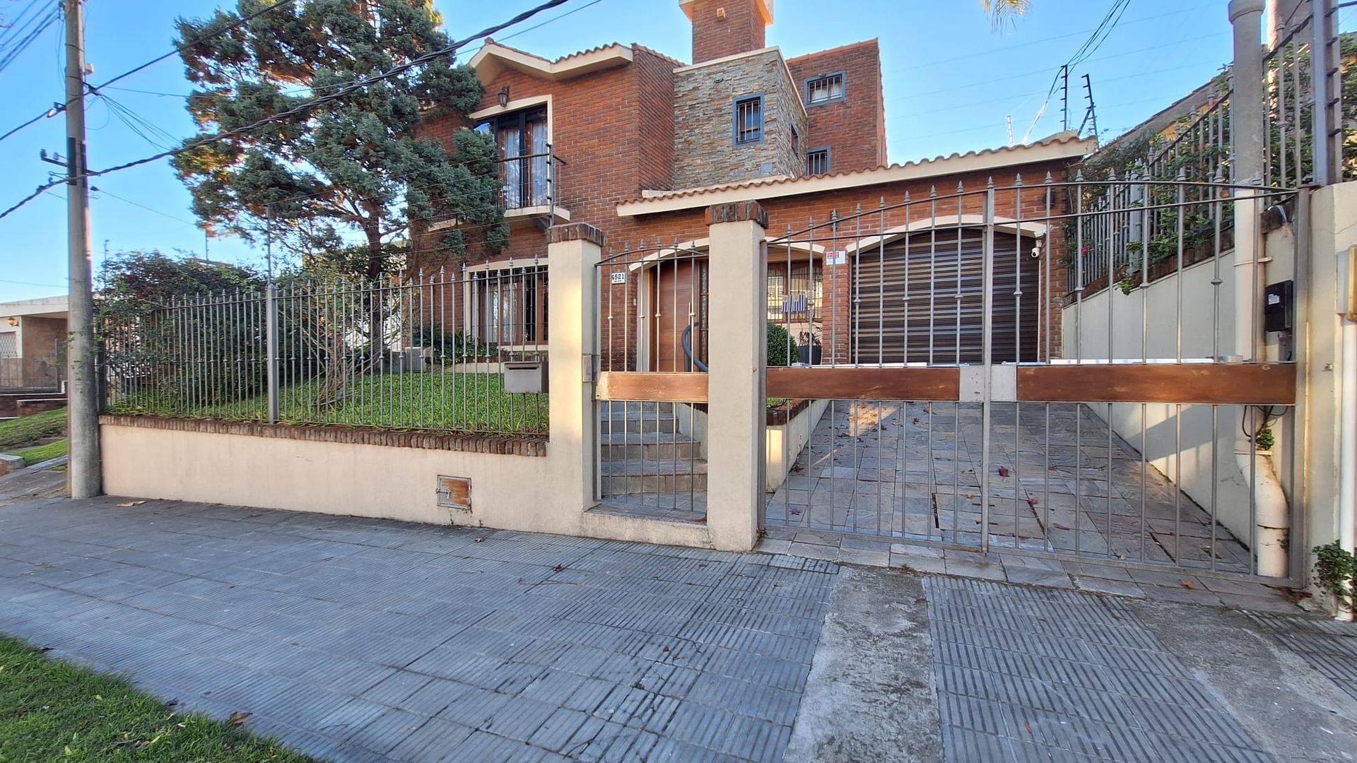 VENTA 2 CASAS EN MISMO PADRON GJE X2 , MALVIN SUR - 1