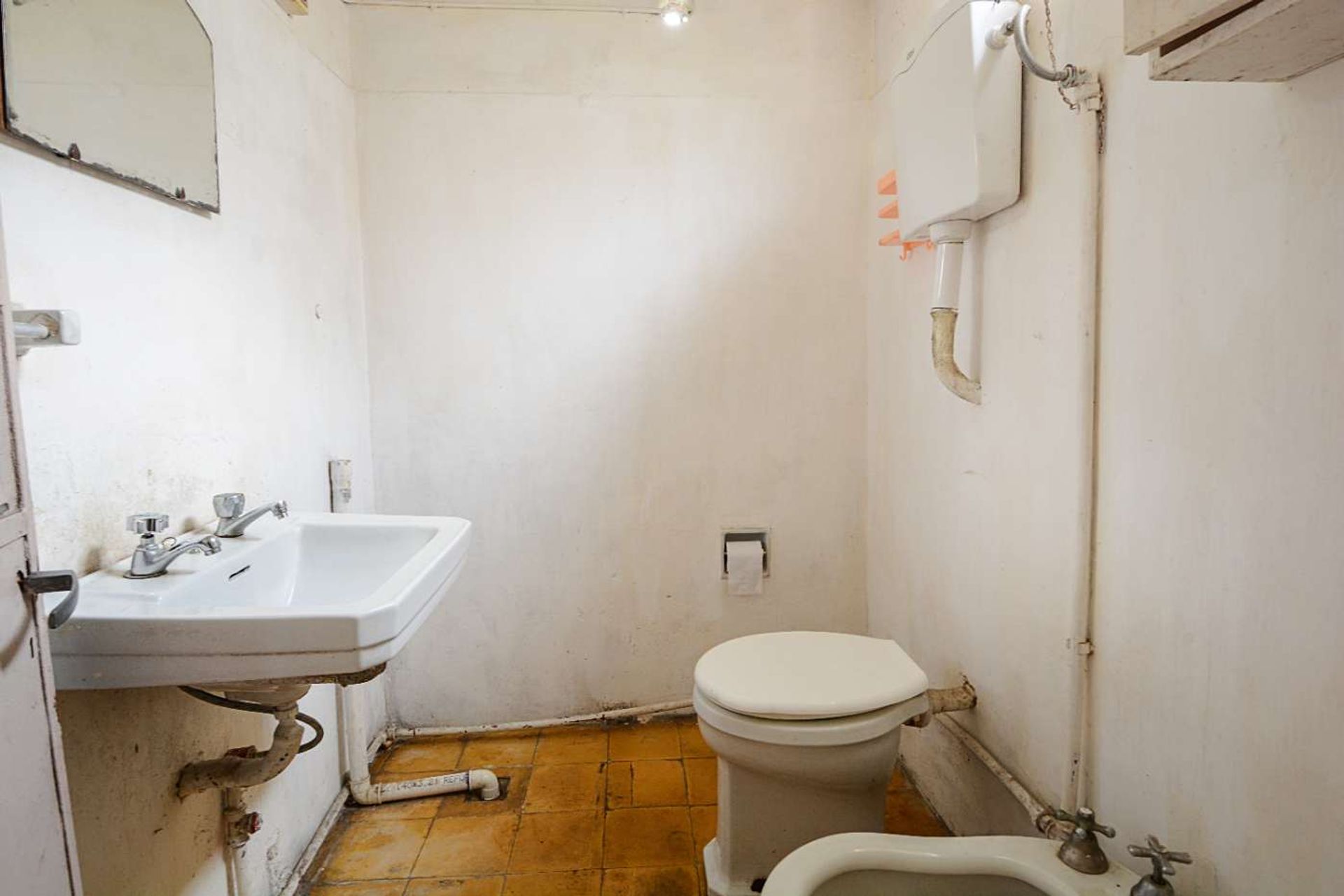 VENTA DE 2 APARAMENTOS CON PATIO - BELVEDERE - 12