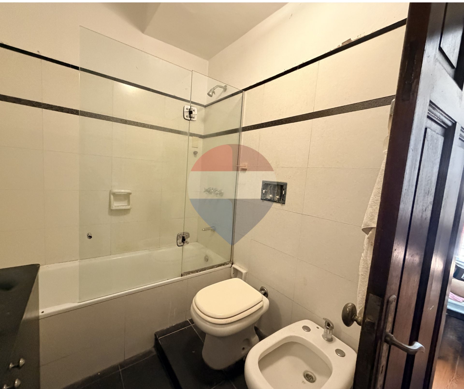 Venta Casa PU 6 Dorm Escritorio Fondo Gje Pocitos - 18