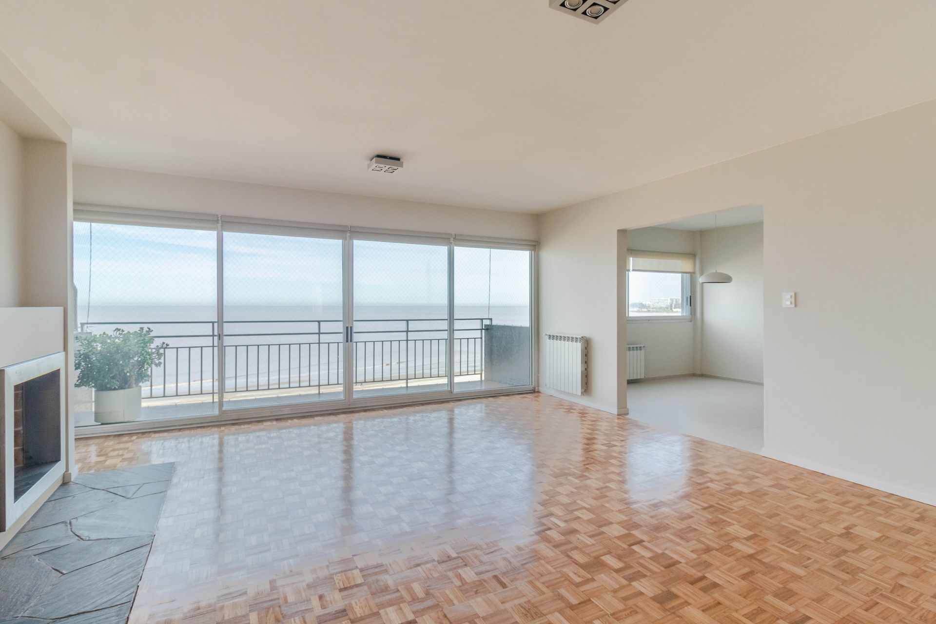 Alquiler apartamento 3 dormitorios 1 garage Malvin - 1