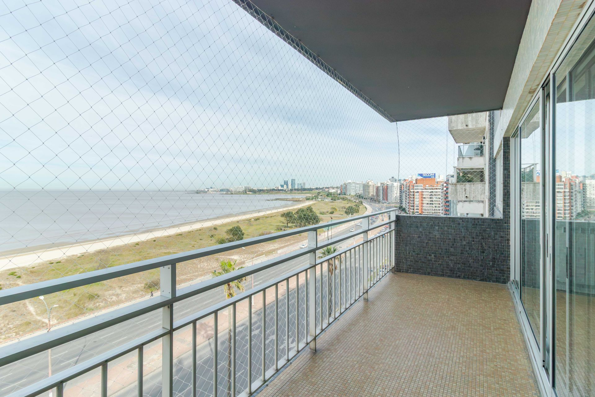 Alquiler apartamento 3 dormitorios 1 garage Malvin - 6