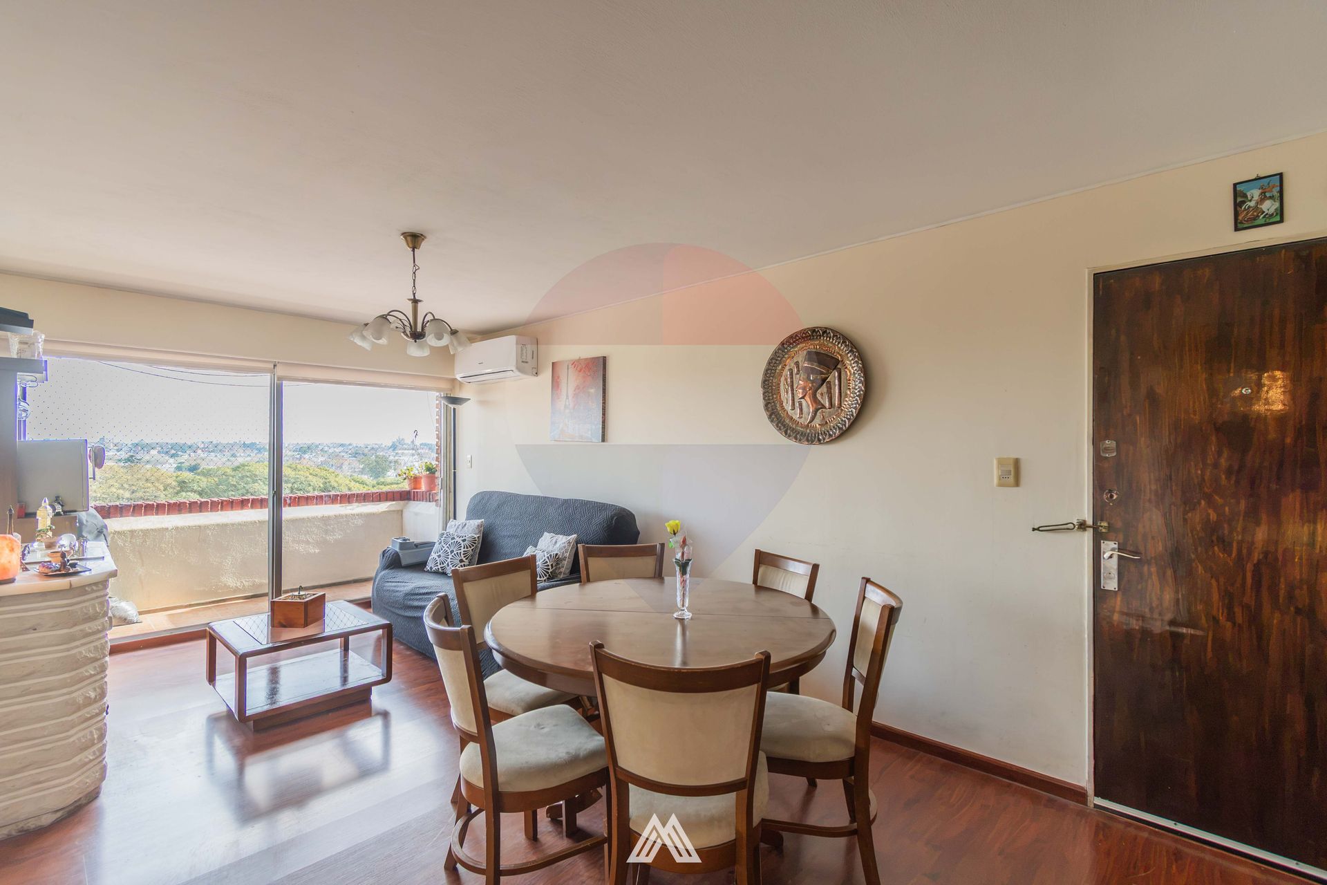Venta Apartamento 4 Dormitorios y Garaje en Malvín - 2