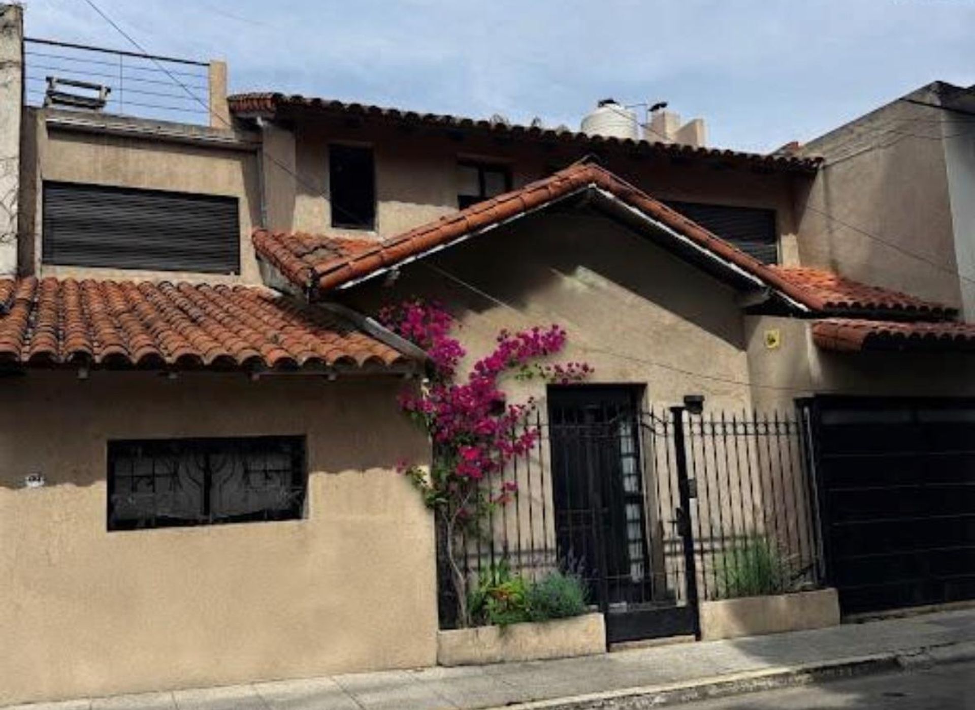 Casa en Venta en Moron, G.B.A. Zona Oeste