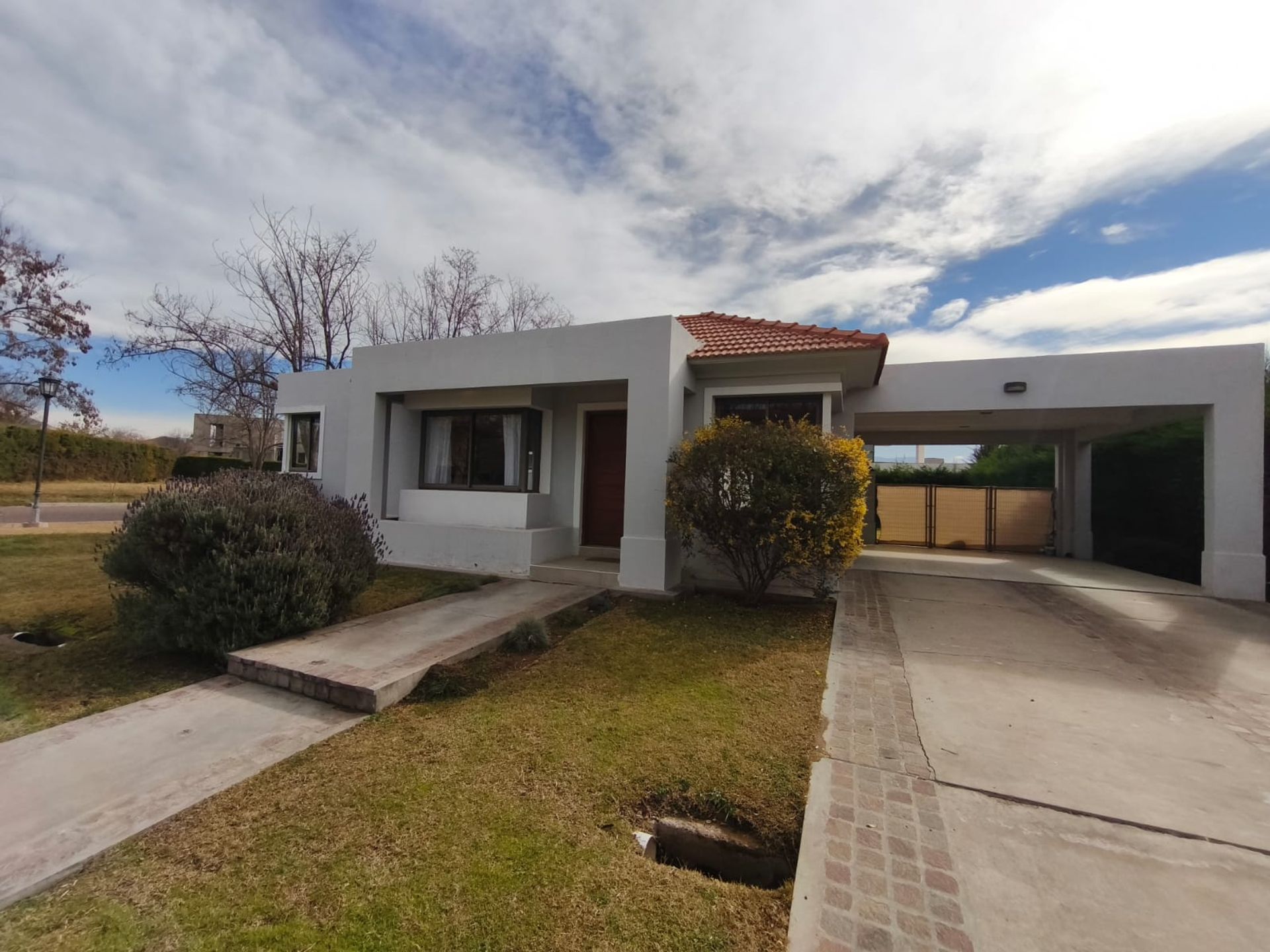 Casa en Alquiler en Lujan de Cuyo, Mendoza