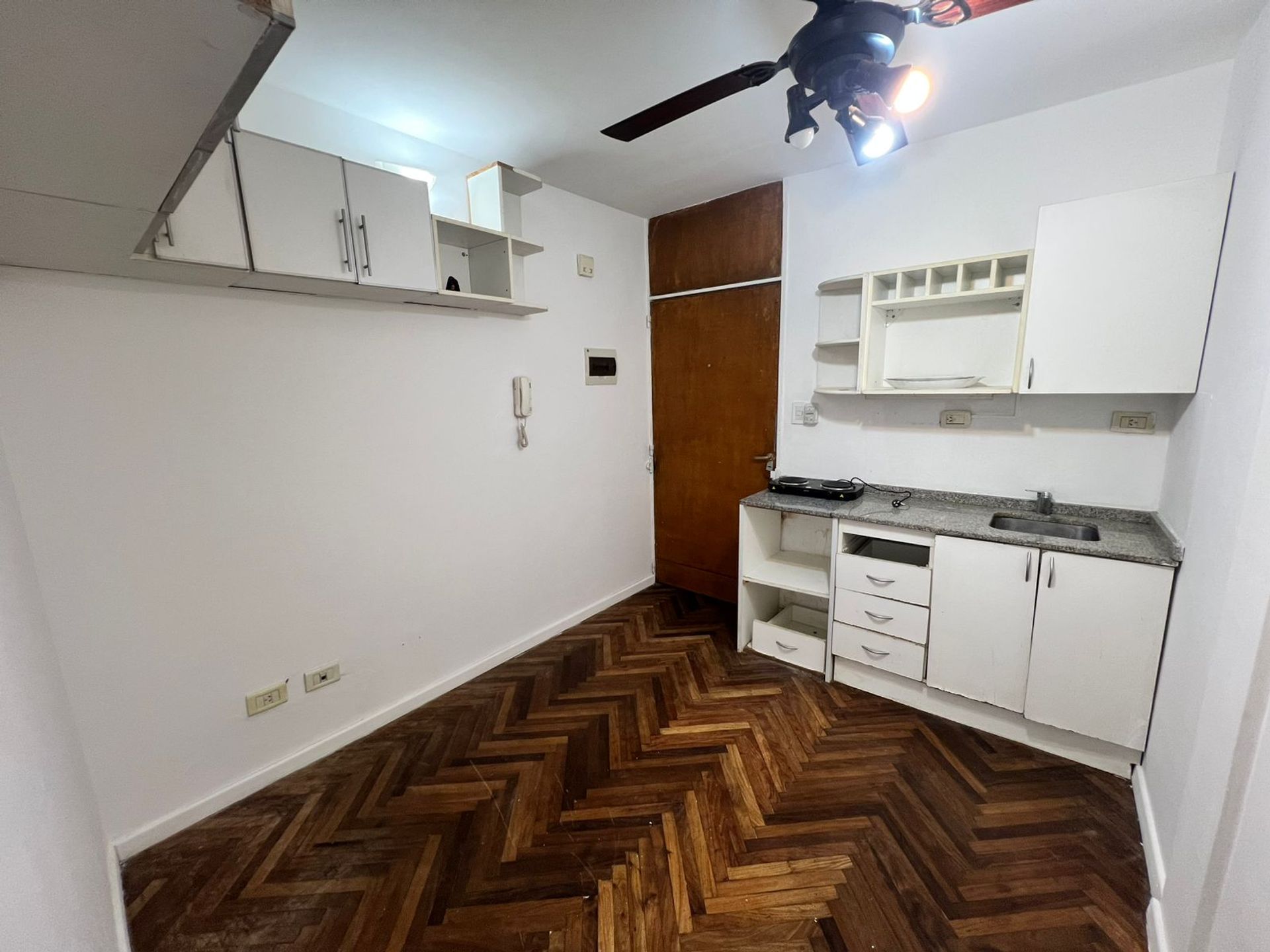 Departamento en Alquiler en Constitucion, Capital Federal