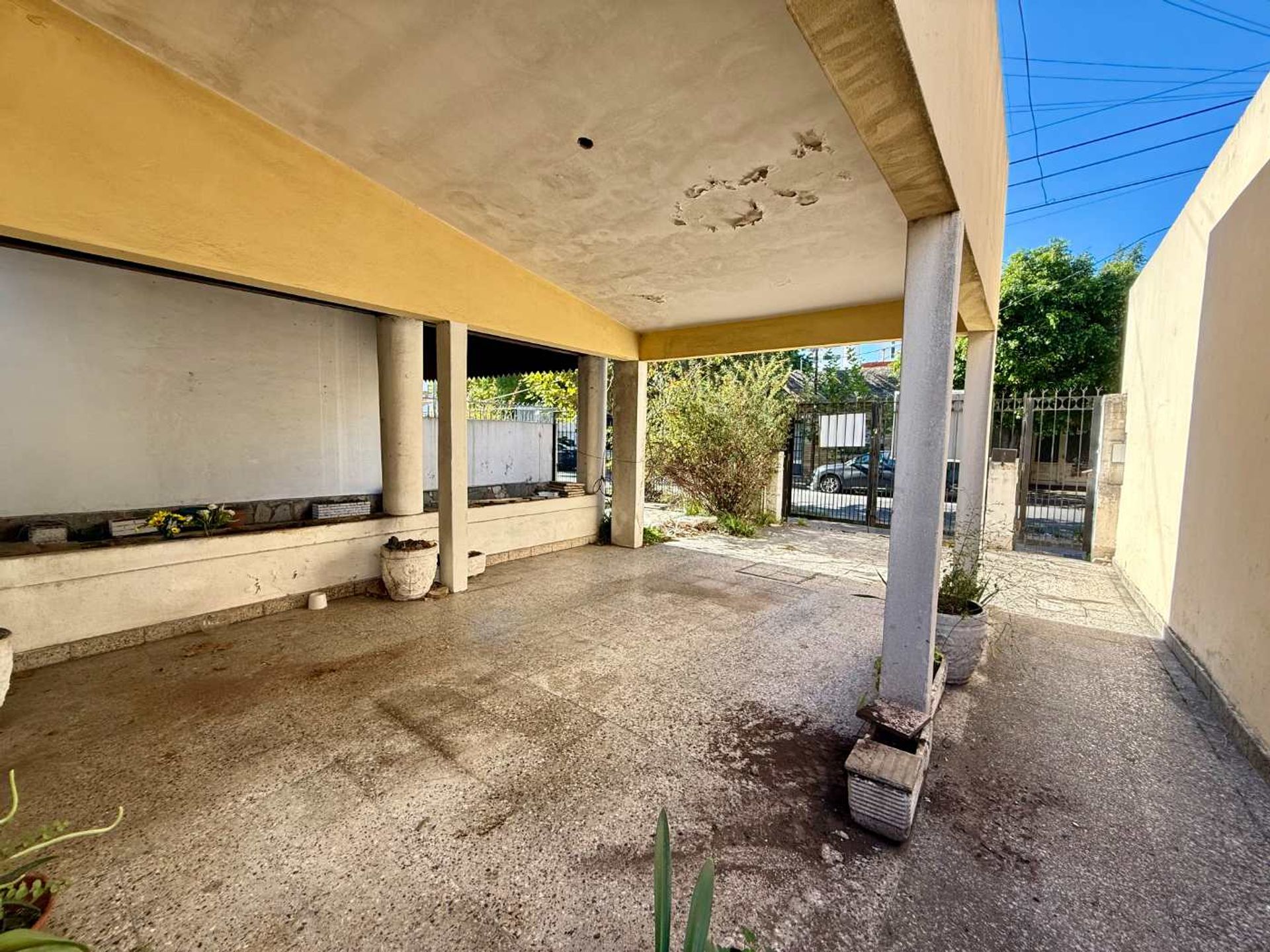 P H en Venta en La Matanza, G.B.A. Zona Oeste