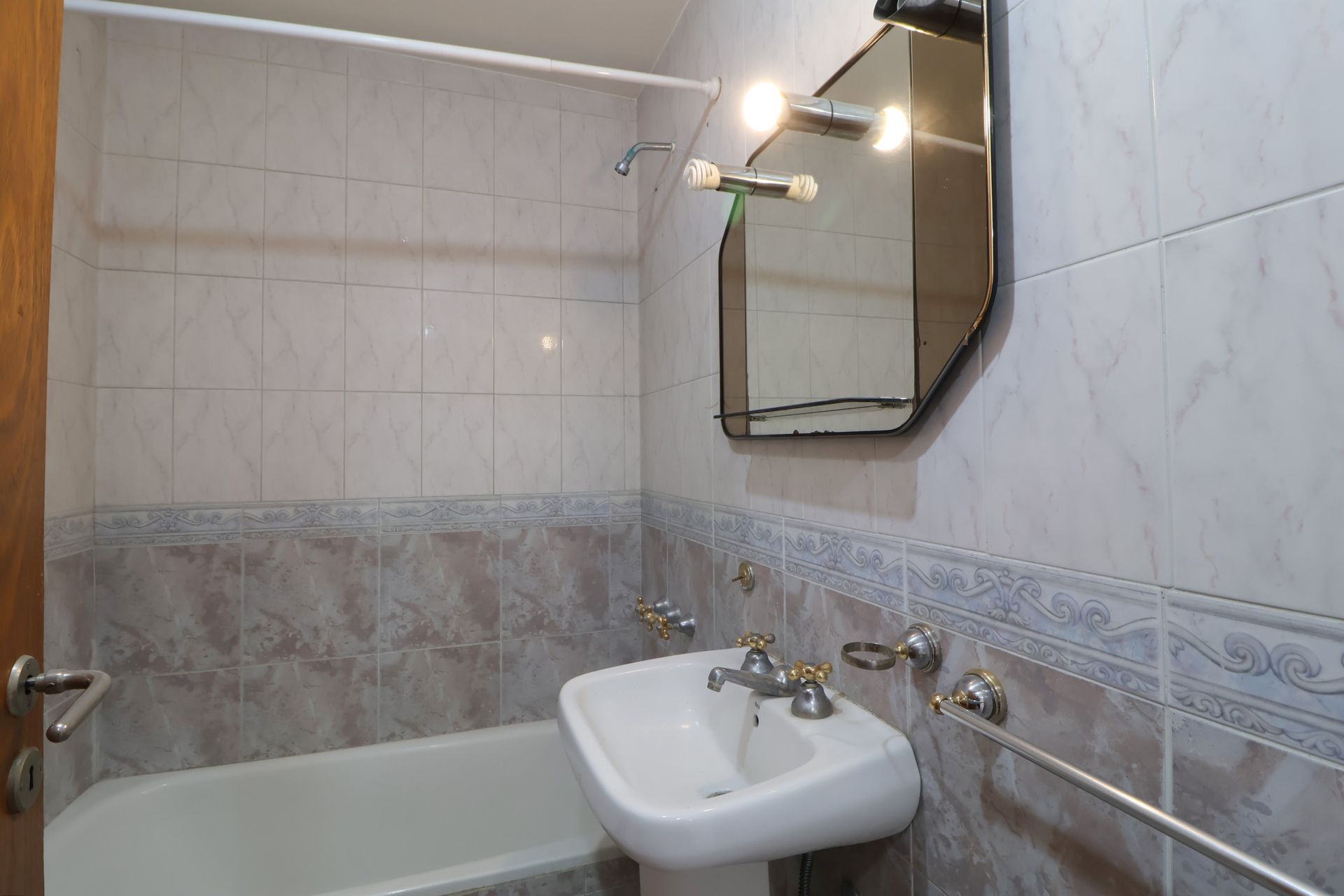Departamento en Venta en San Miguel, G.B.A. Zona Norte