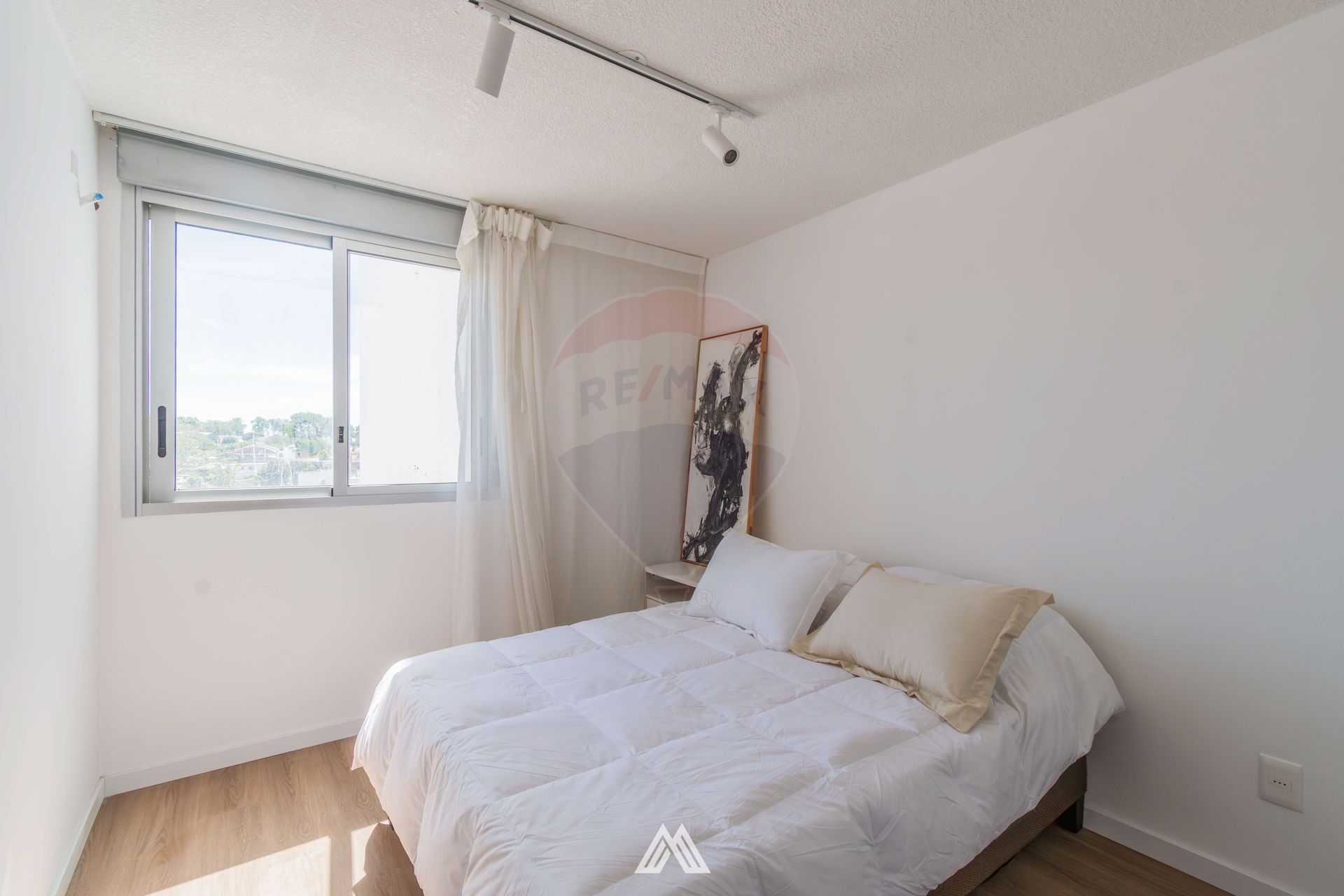 VENTA APARTAMENTO 2 DORMITORIOS BLANQUEADA BALCÓN - 5