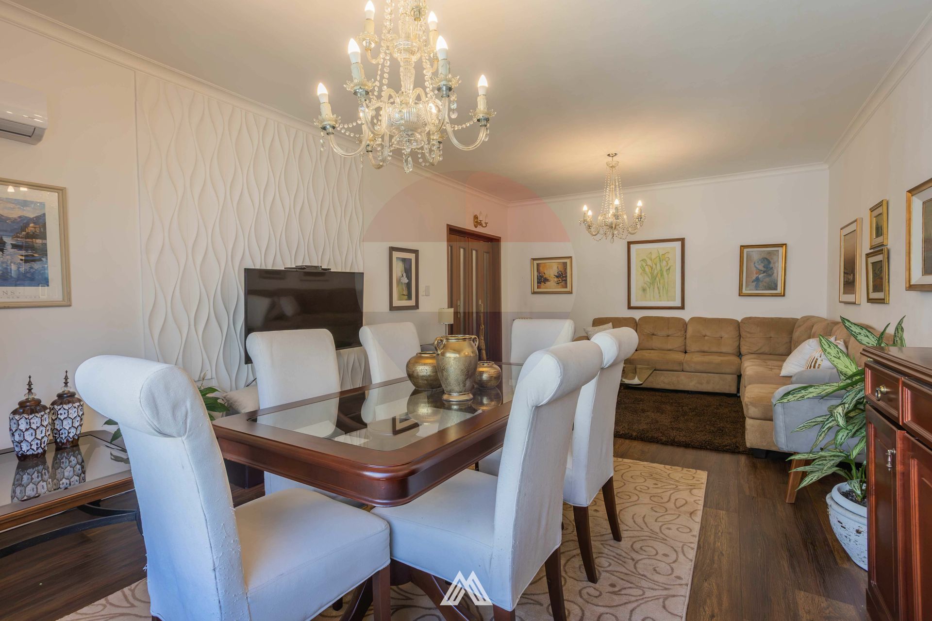 Venta apartamento 2 dormitorios + servicio -Cord&oacute;n - 4