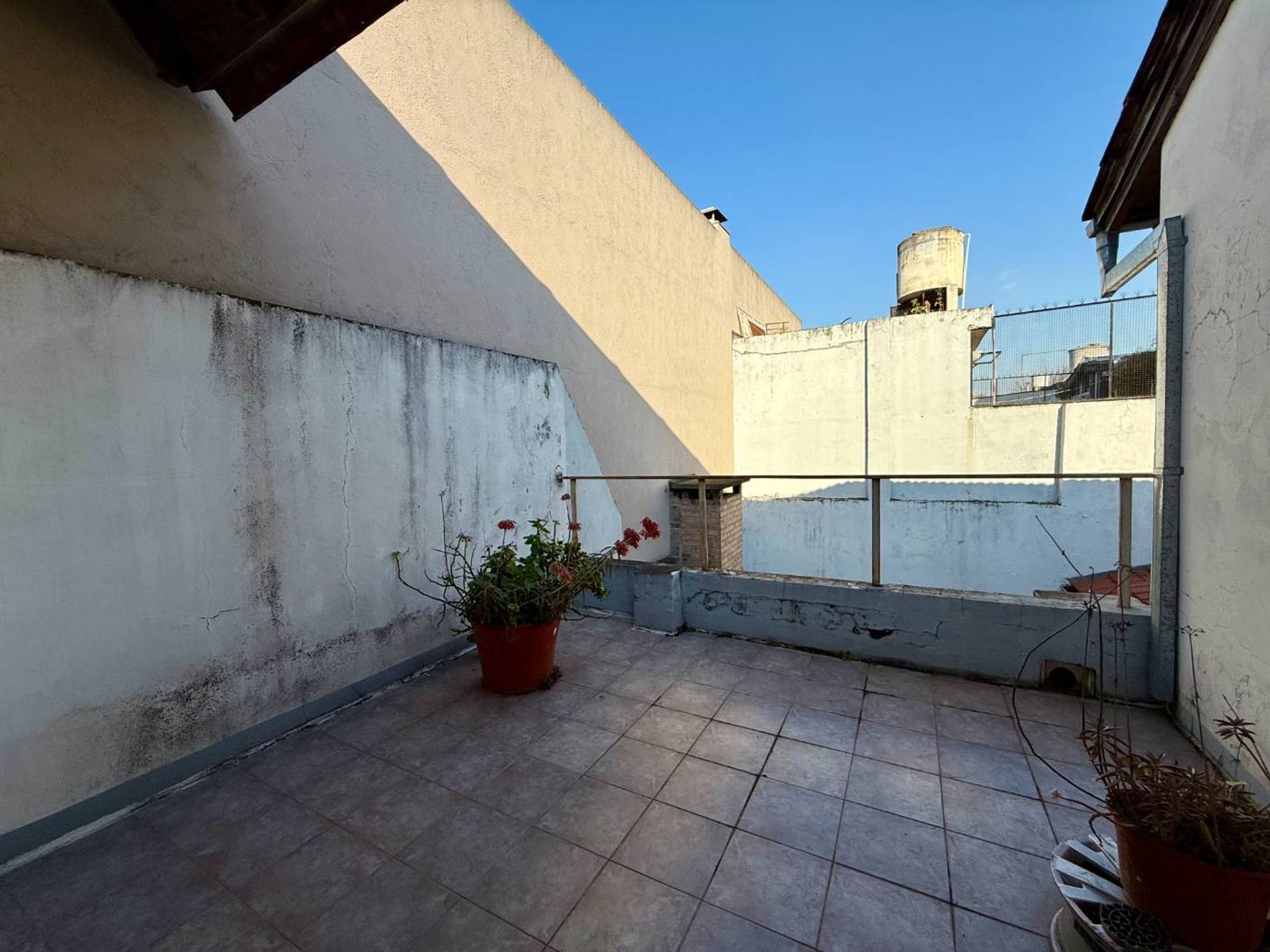 P H en Venta en Moron, G.B.A. Zona Oeste