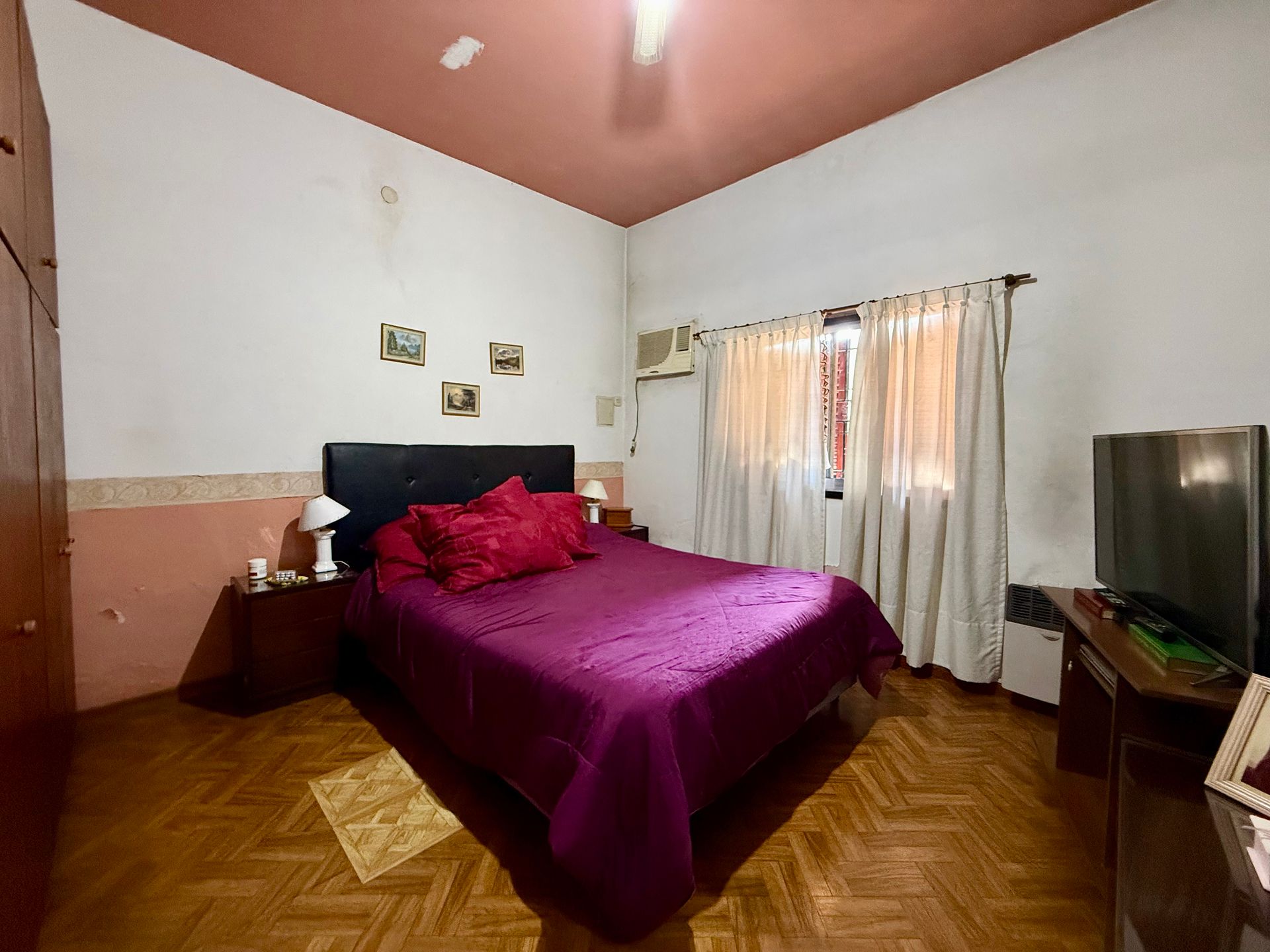 P H en Venta en Moron, G.B.A. Zona Oeste