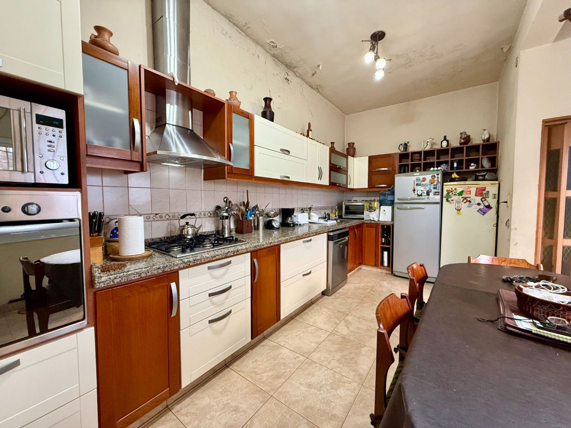 P H en Venta en Moron, G.B.A. Zona Oeste