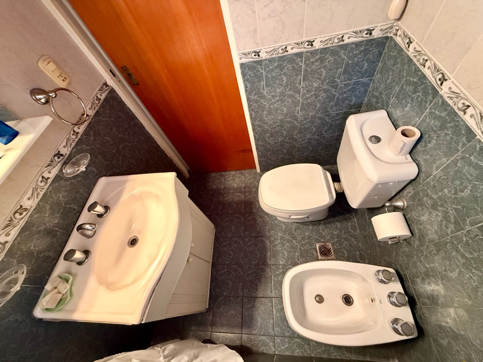 P H en Venta en Moron, G.B.A. Zona Oeste
