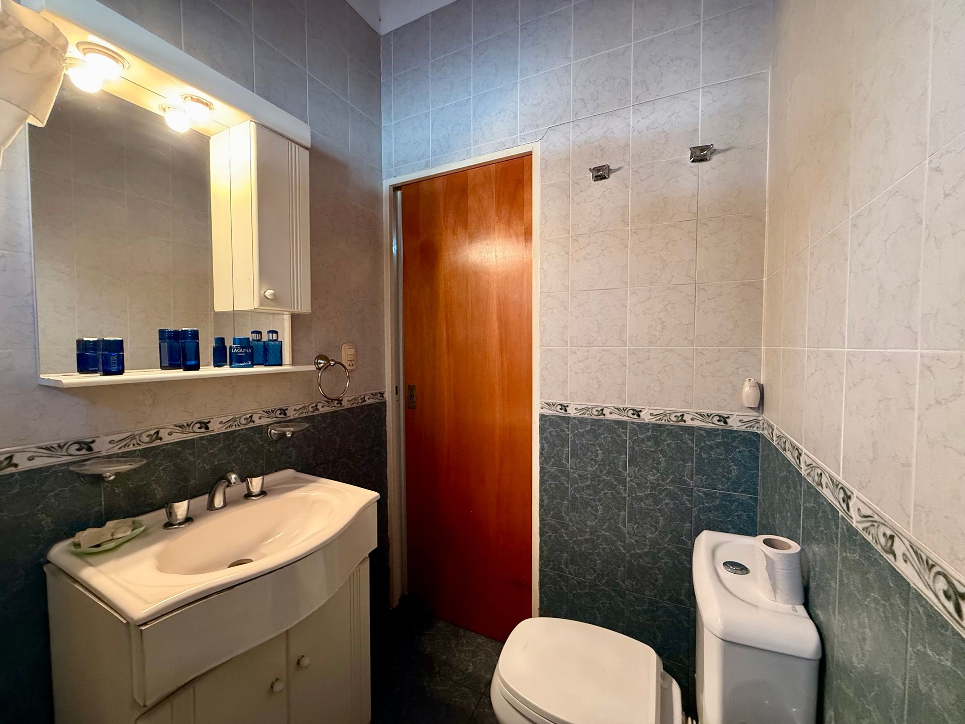 P H en Venta en Moron, G.B.A. Zona Oeste