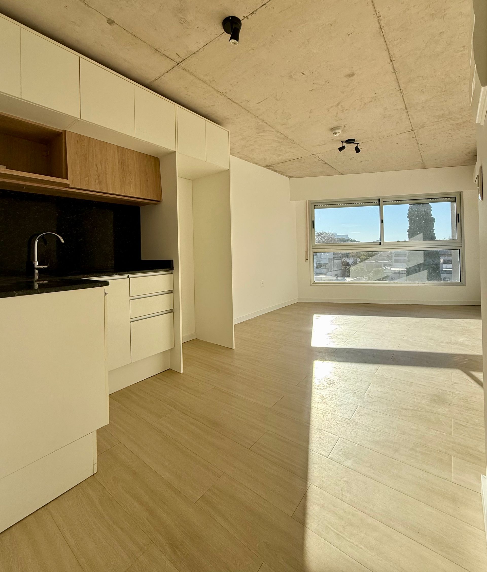 Venta apartamento Pocitos 1 dormitorio con garaje - 2