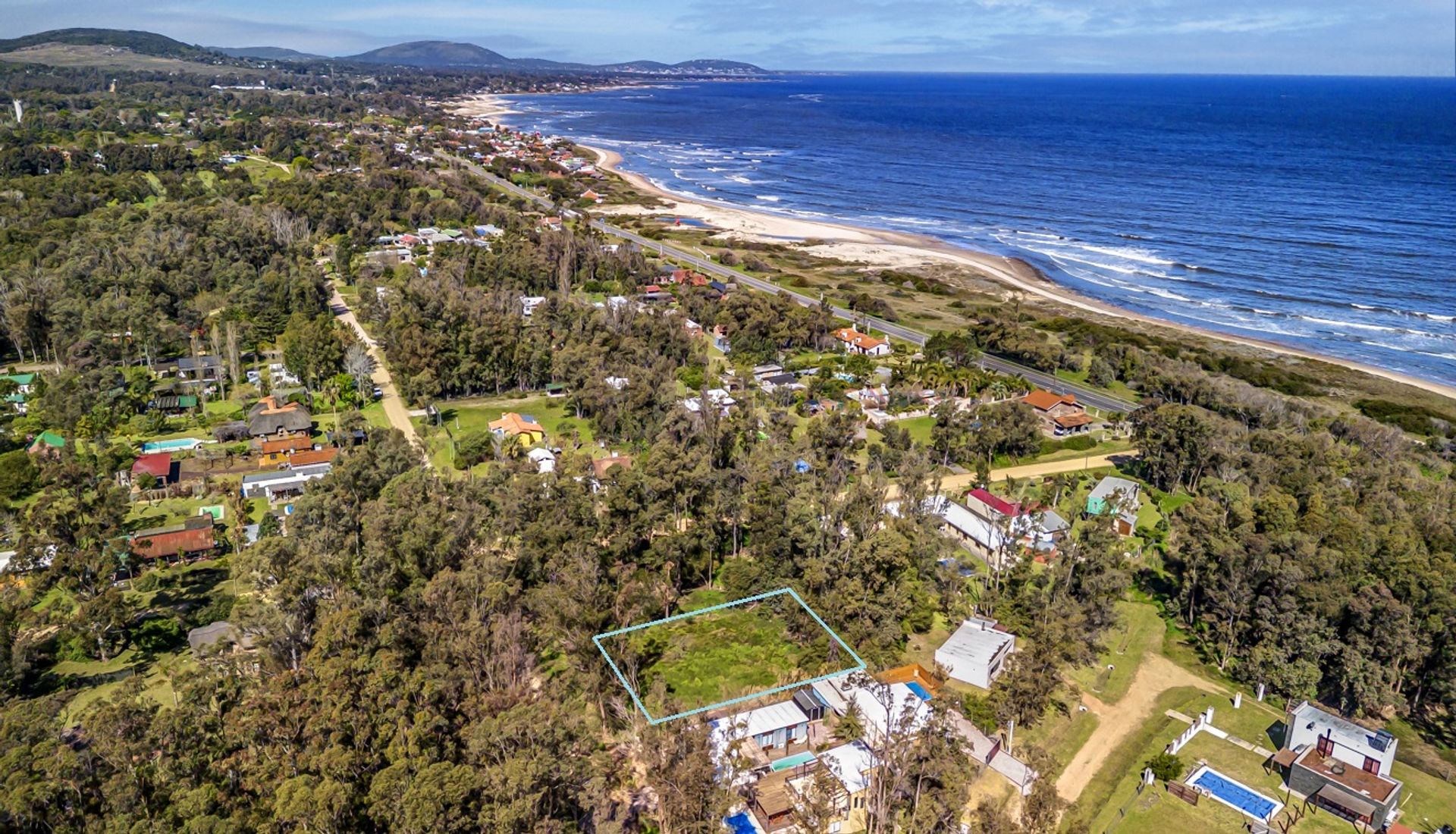 TERRENO EN VENTA EN BELLA VISTA &ndash; PIRI&Aacute;POLIS - 1