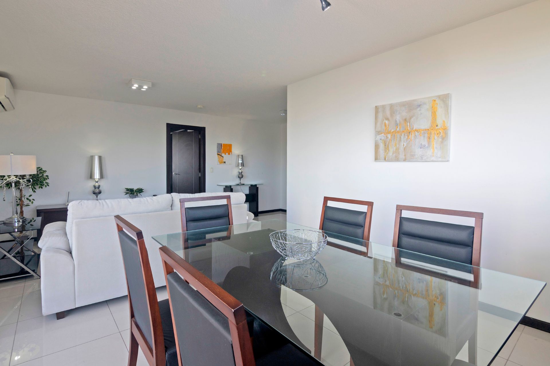 Venta de apartamento 3 dormitorios en Roosevelt - 2