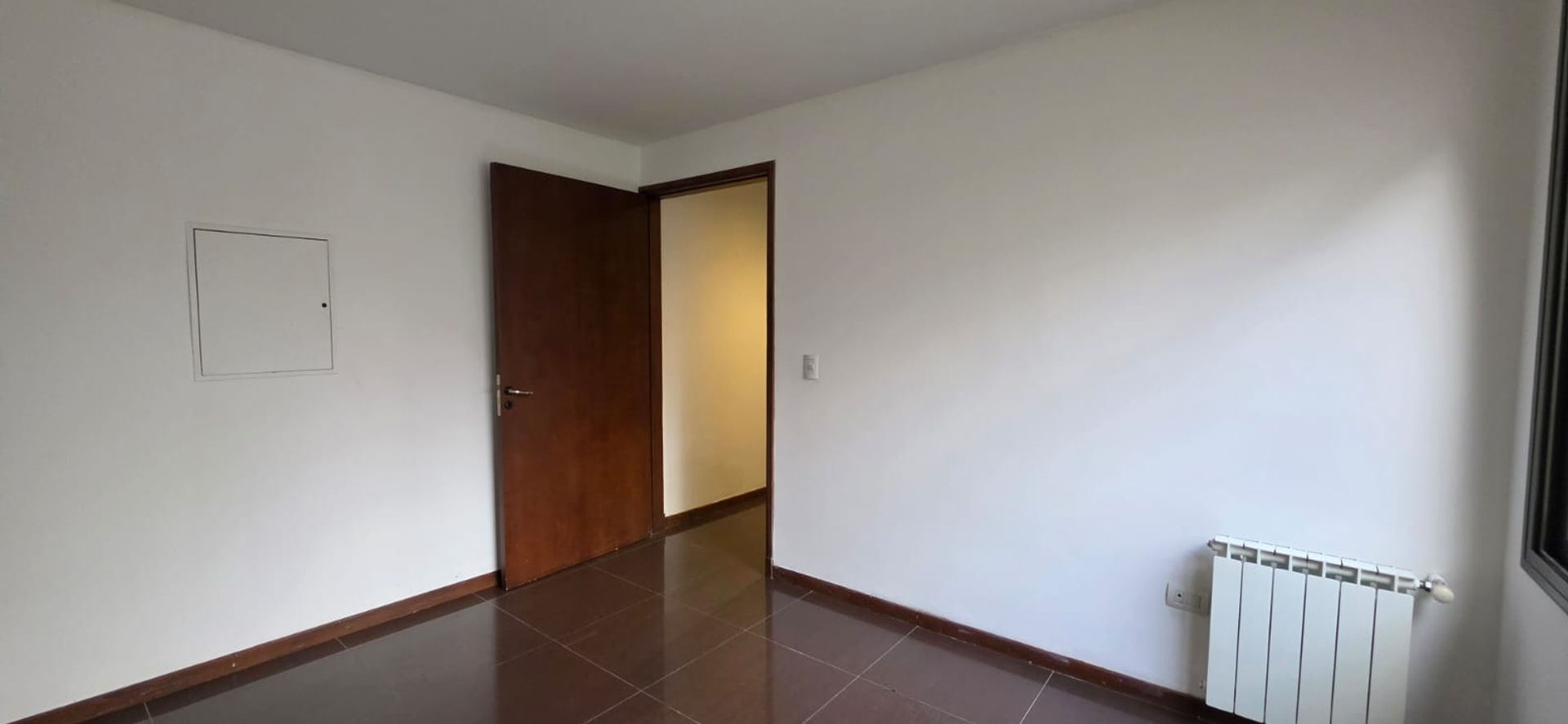 Casa en Venta en Guaymallen, Mendoza - USD 390.000 | Inmoup - 17