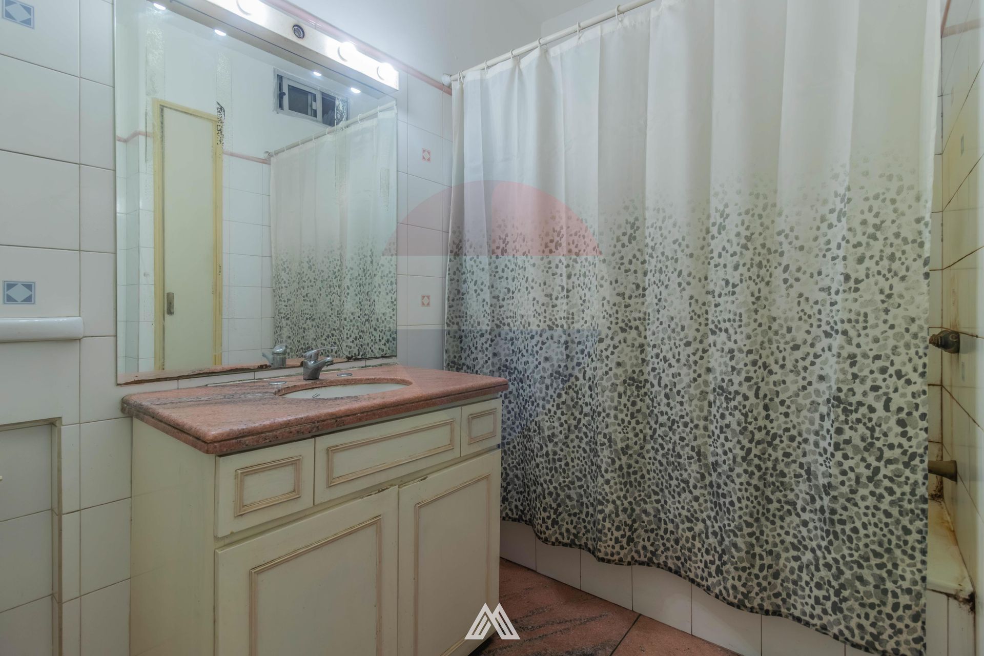 VENTA APARTAMENTO, 5 DORMITORIOS SOBRE BULEVAR - 10