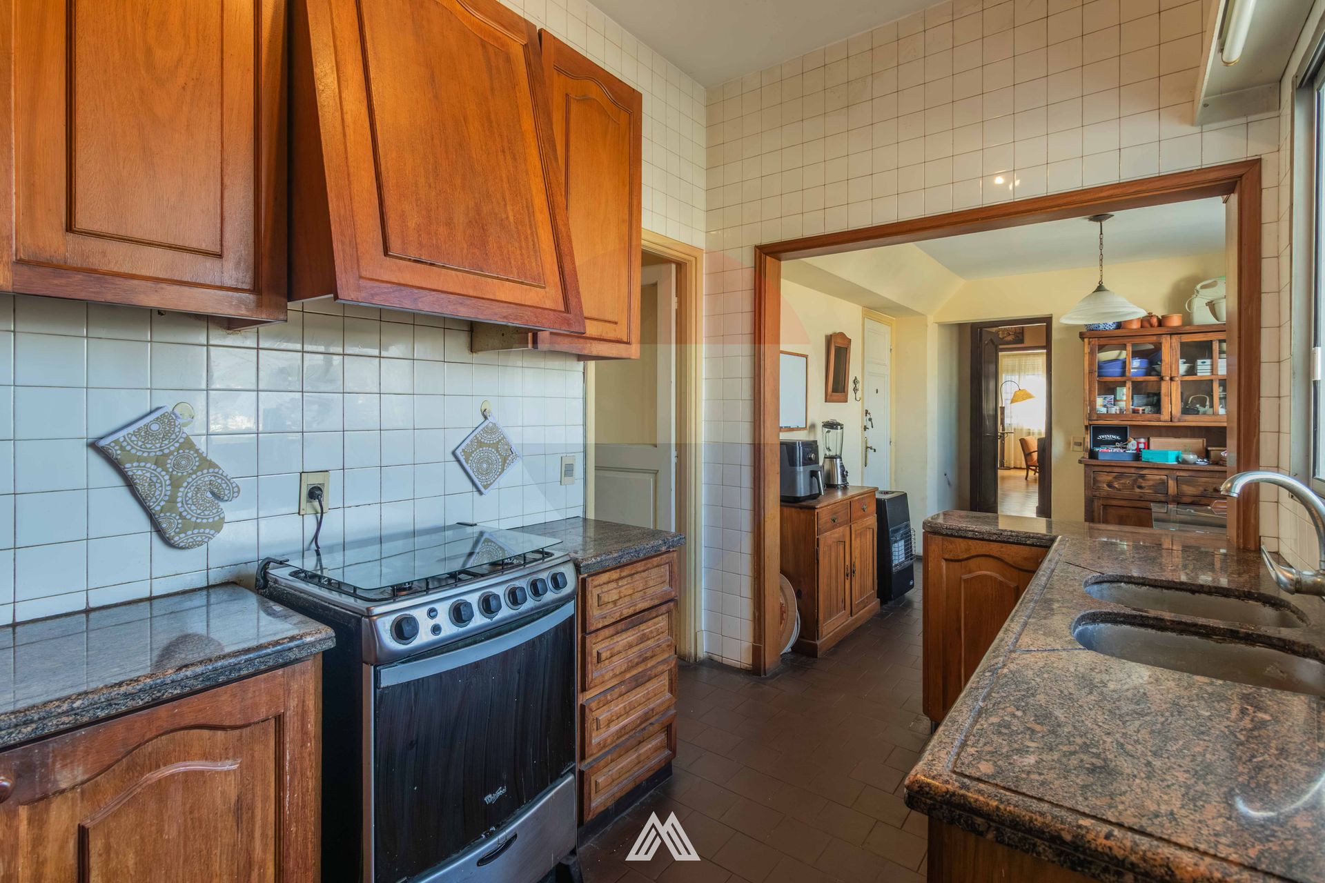 VENTA APARTAMENTO, 5 DORMITORIOS SOBRE BULEVAR - 6