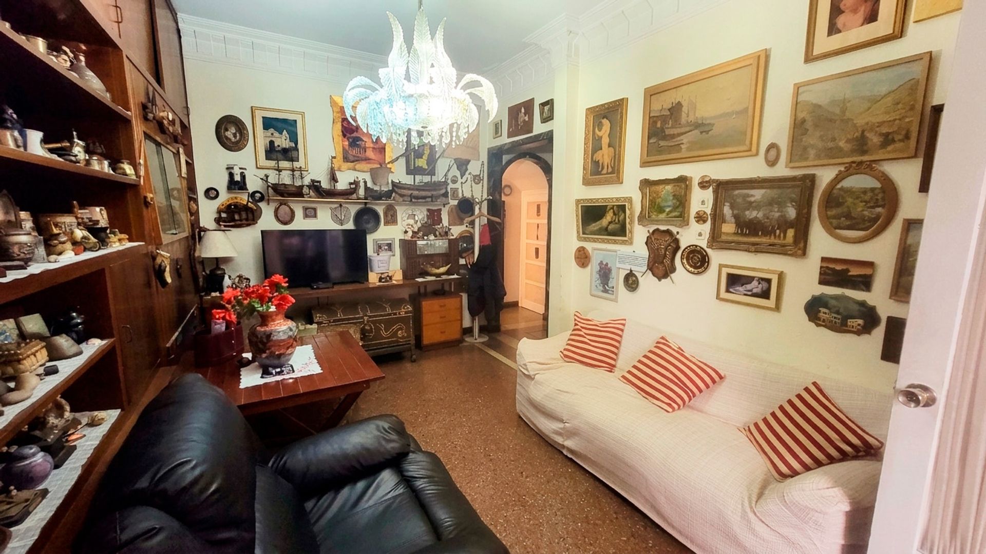 Venta casa 5 dormitorios garage Brazo Oriental - 8