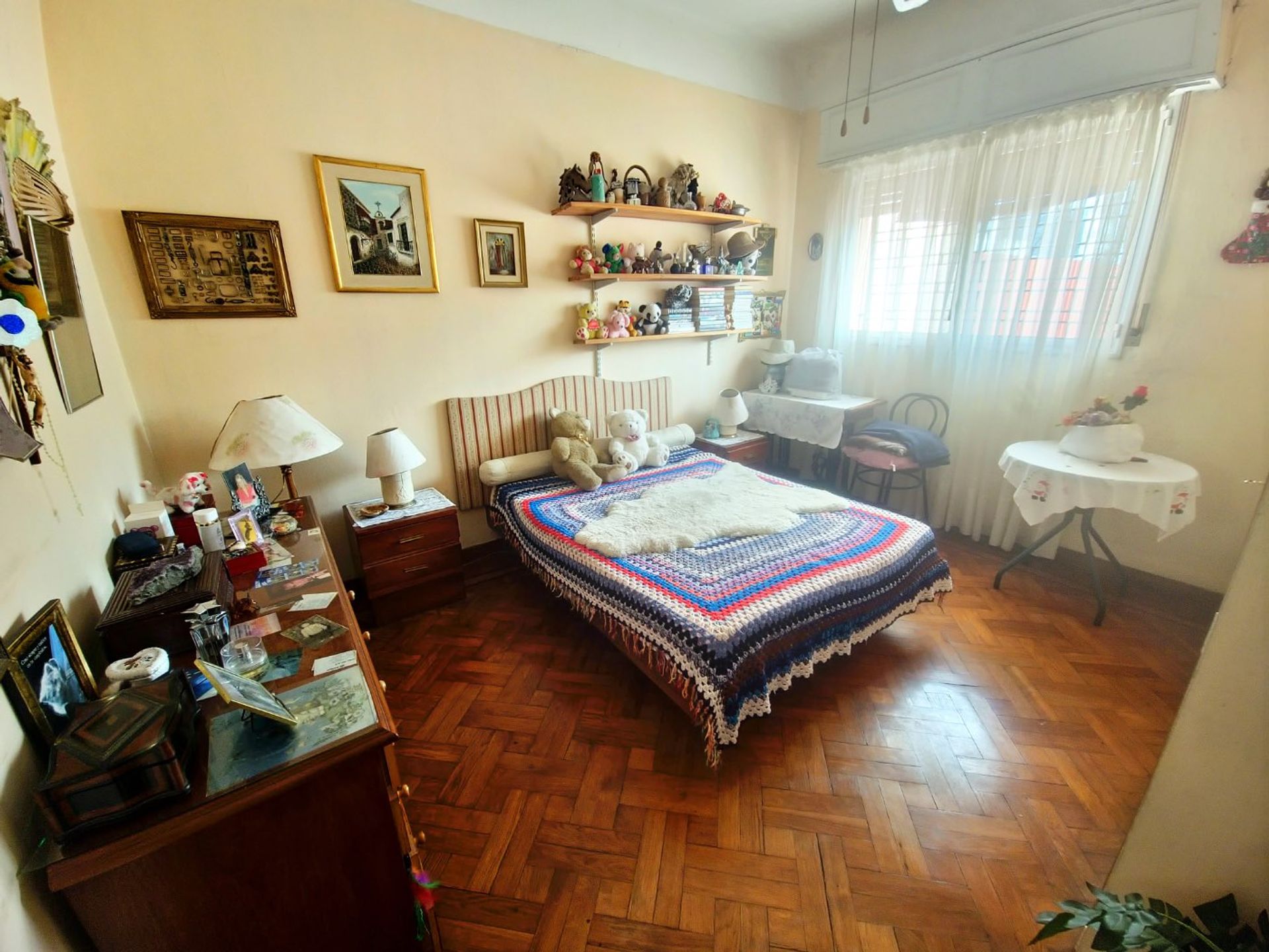 Venta casa 5 dormitorios garage Brazo Oriental - 9
