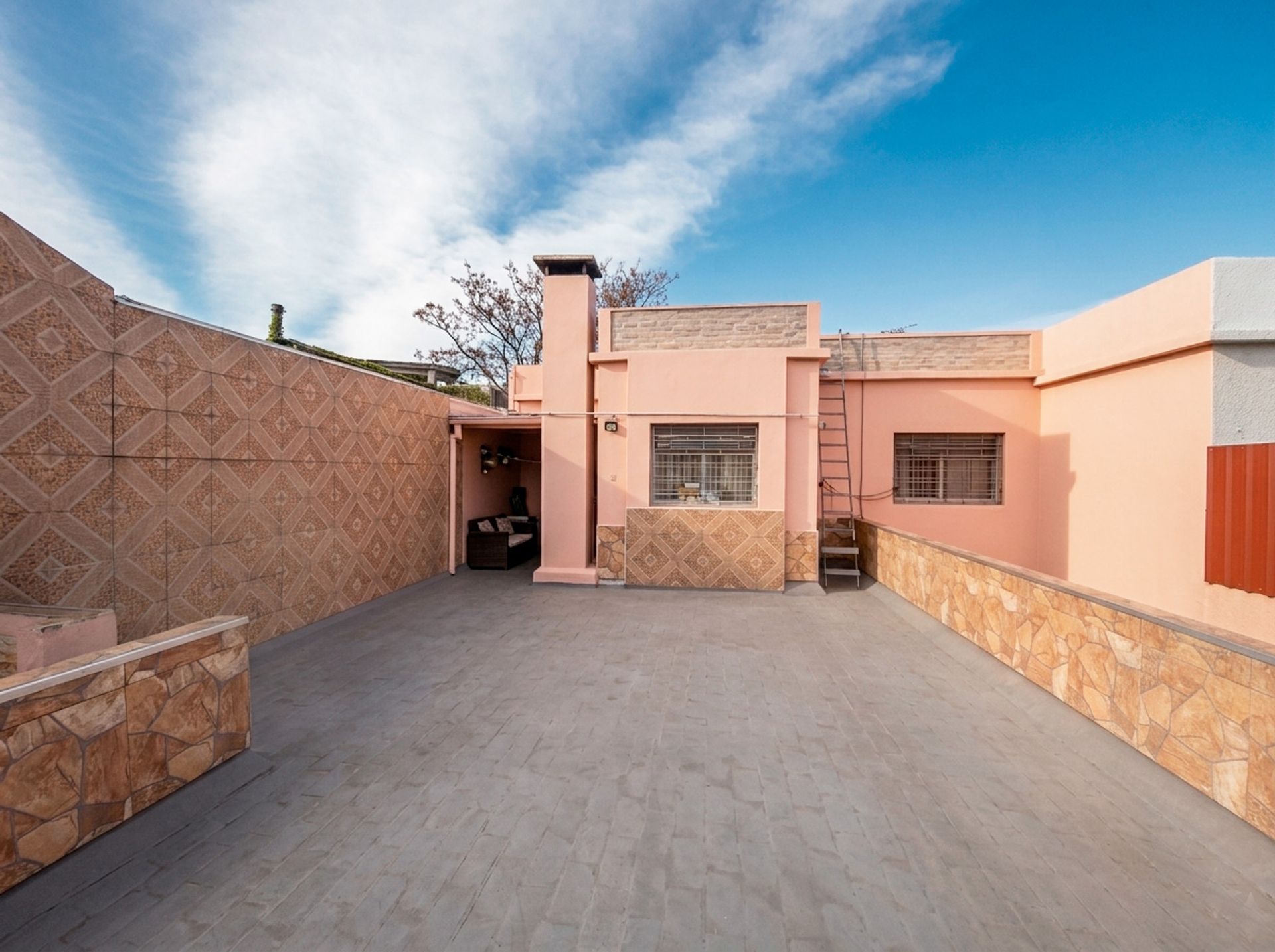 Venta casa 5 dormitorios garage Brazo Oriental - 19