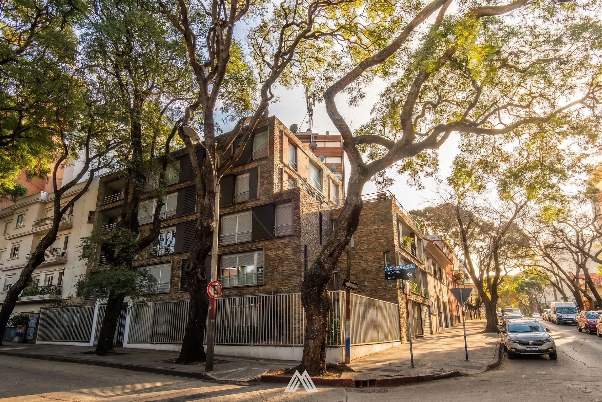 VENTA POCITOS APTO 2 DORM TERRAZA + GJE AMUEBLADO - 20