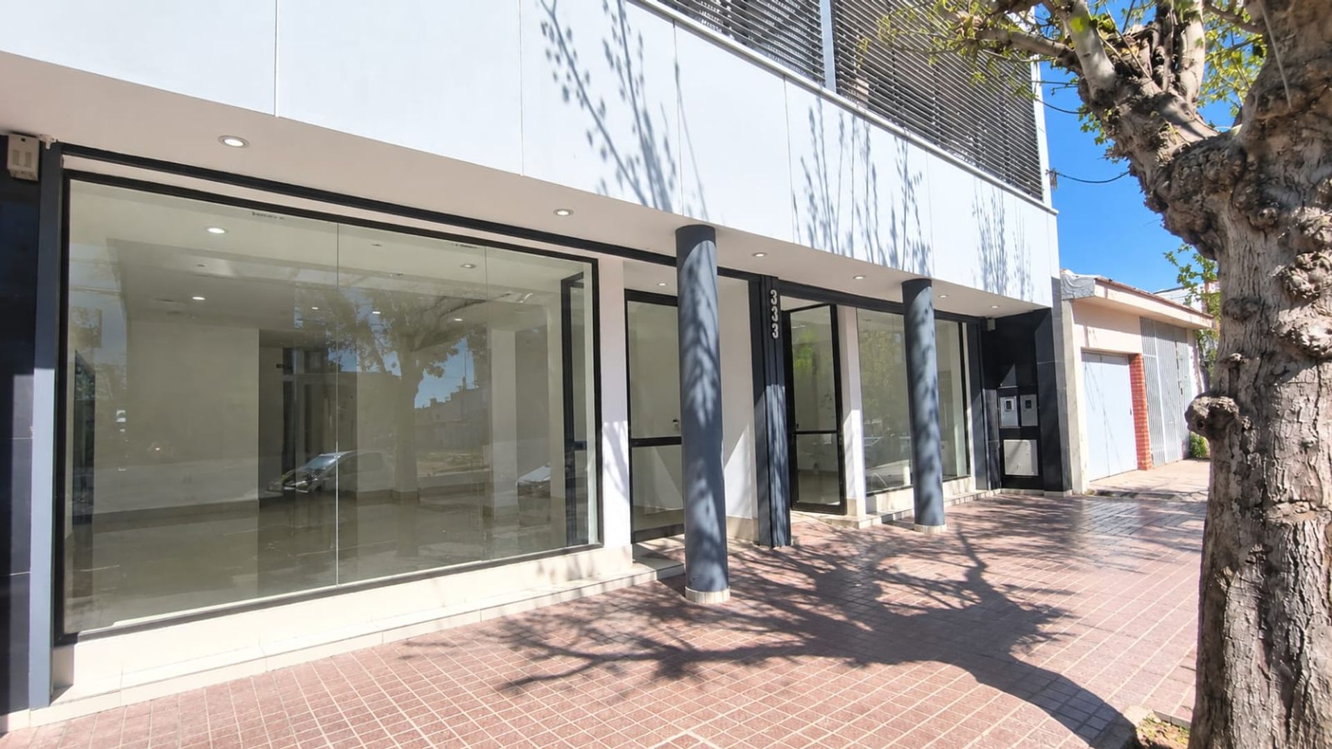 Local Comercial en Alquiler en Guaymallen, Mendoza - $ 650.000 | Inmoup - 2