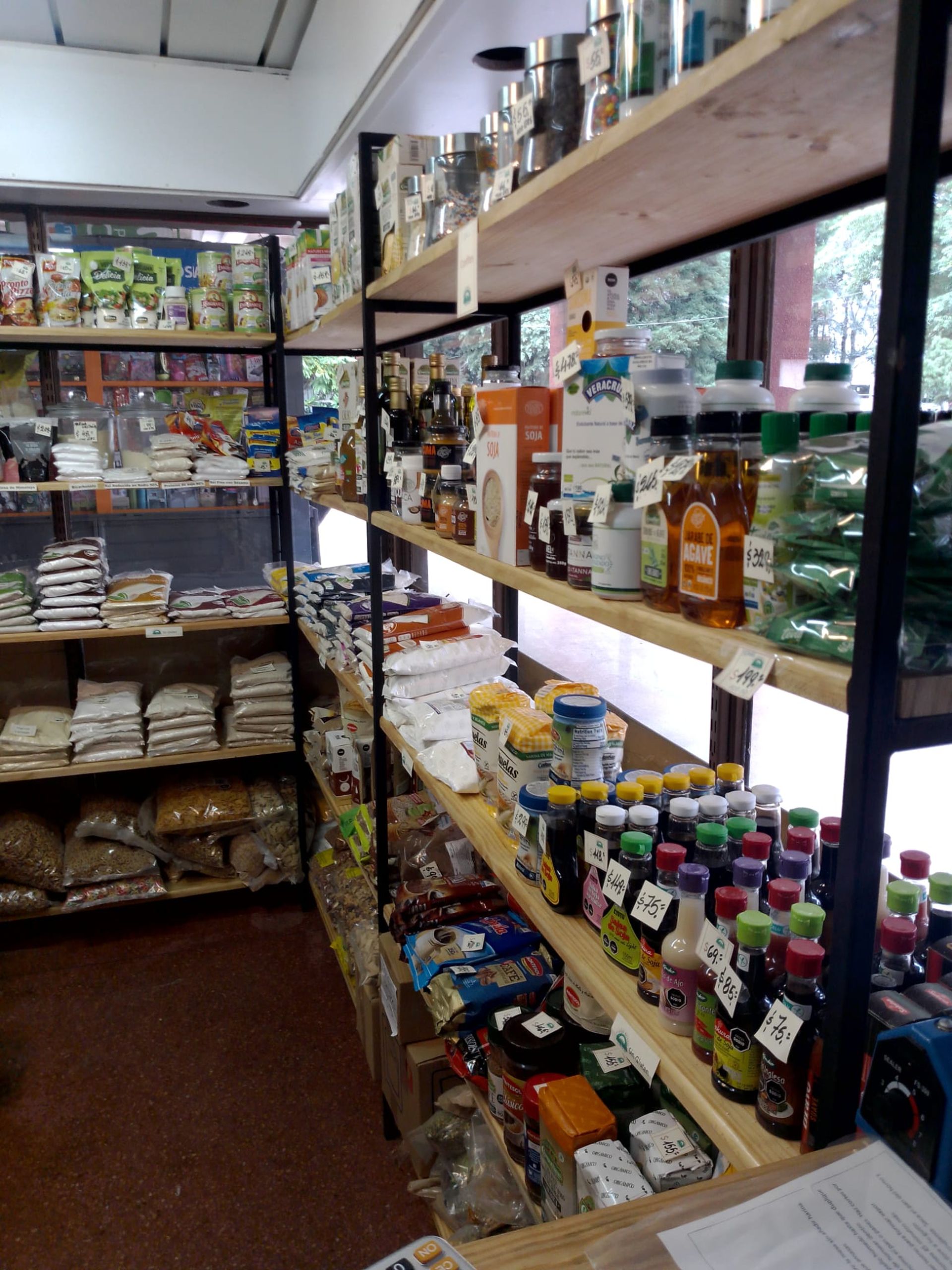 VENTA DE LLAVE DE ALMACÉN NATURAL PARQUE POSADAS - 4