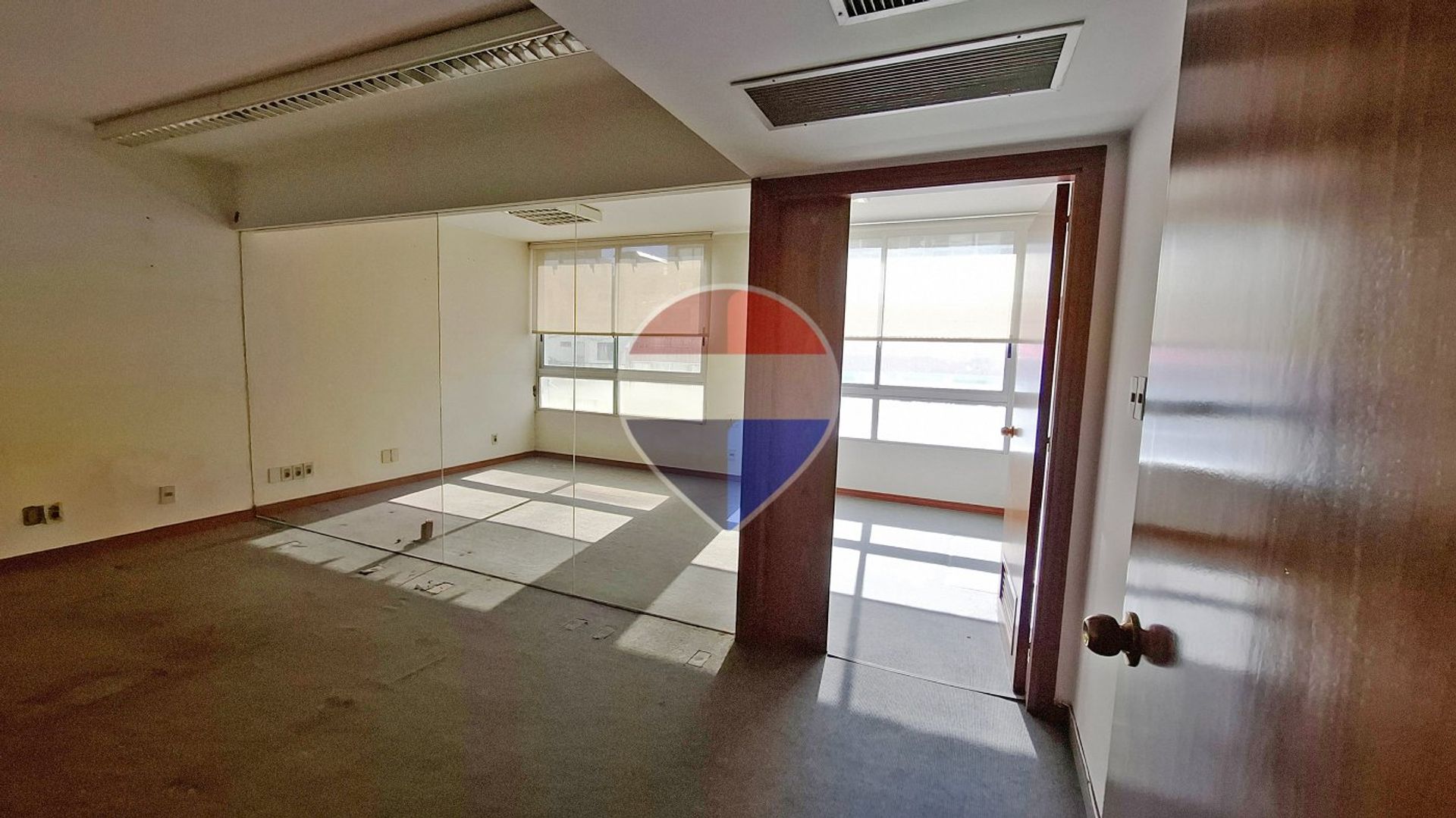 Alquiler | Oficina de 550 m&sup2; | Plaza Independencia - 6