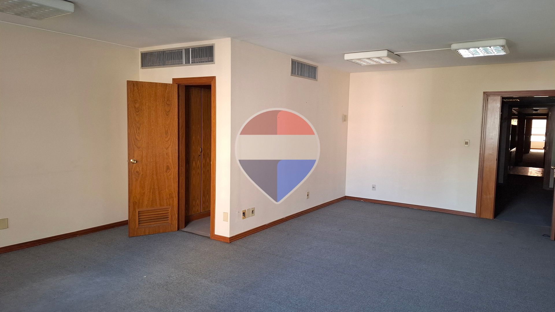 Alquiler | Oficina de 550 m&sup2; | Plaza Independencia - 9