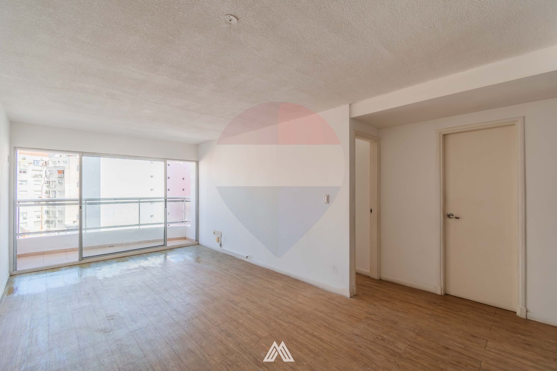 VENTA APARTAMETO 2 DORMITORIOS Y GARAJE EN POCITOS - 10
