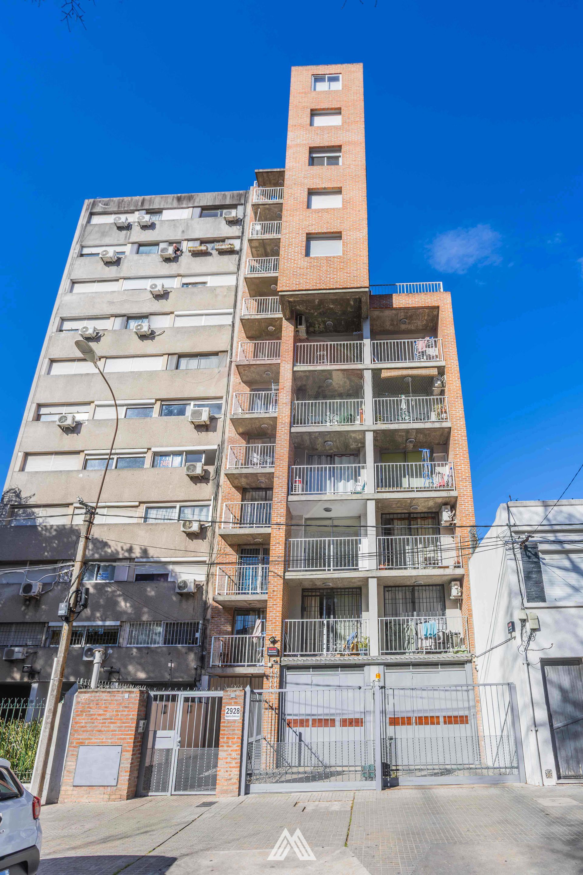 VENTA MONOAMBIENTE C/BALCON Y GARAJE LA BLANQUEADA - 13