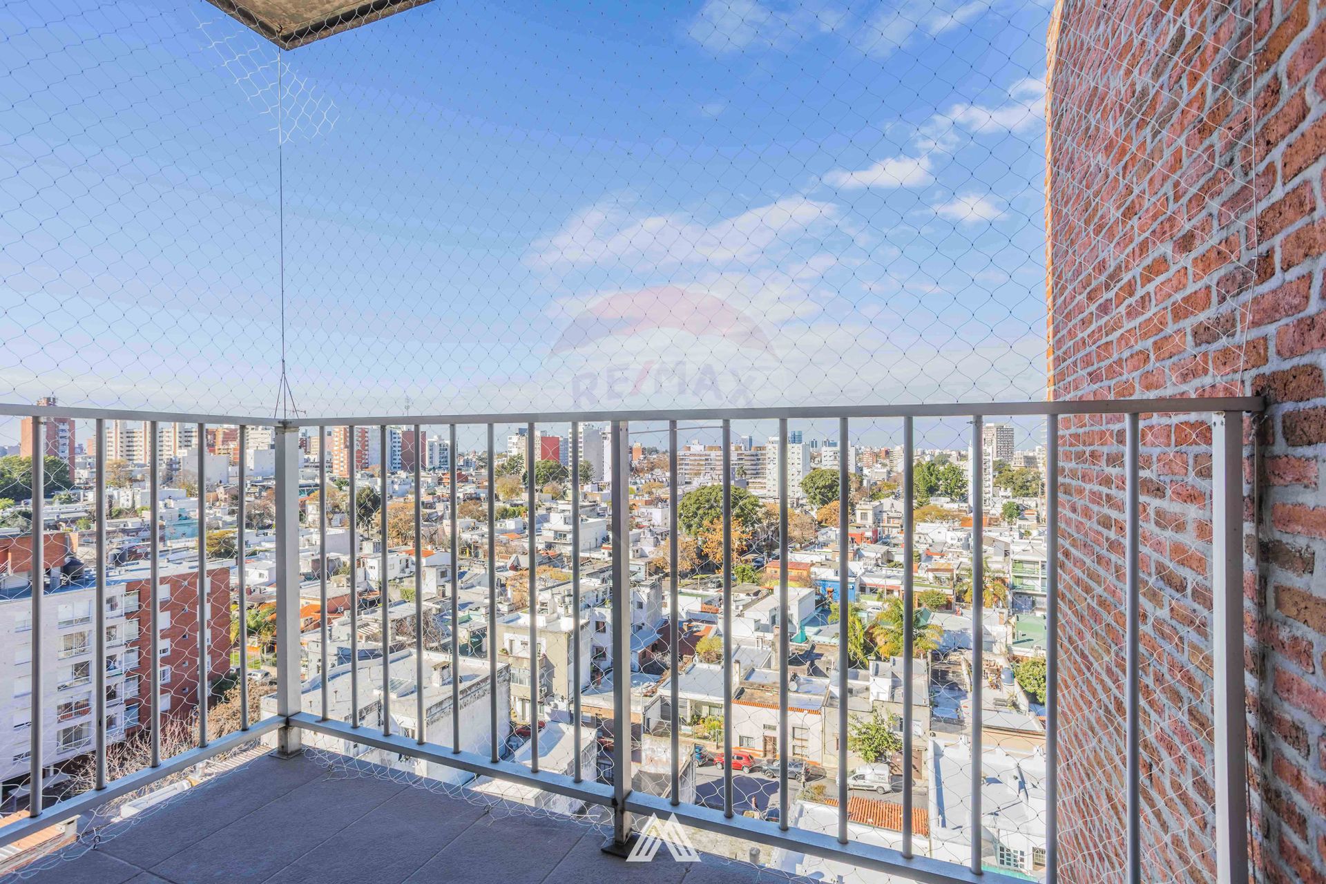 VENTA MONOAMBIENTE C/BALCON Y GARAJE LA BLANQUEADA - 8