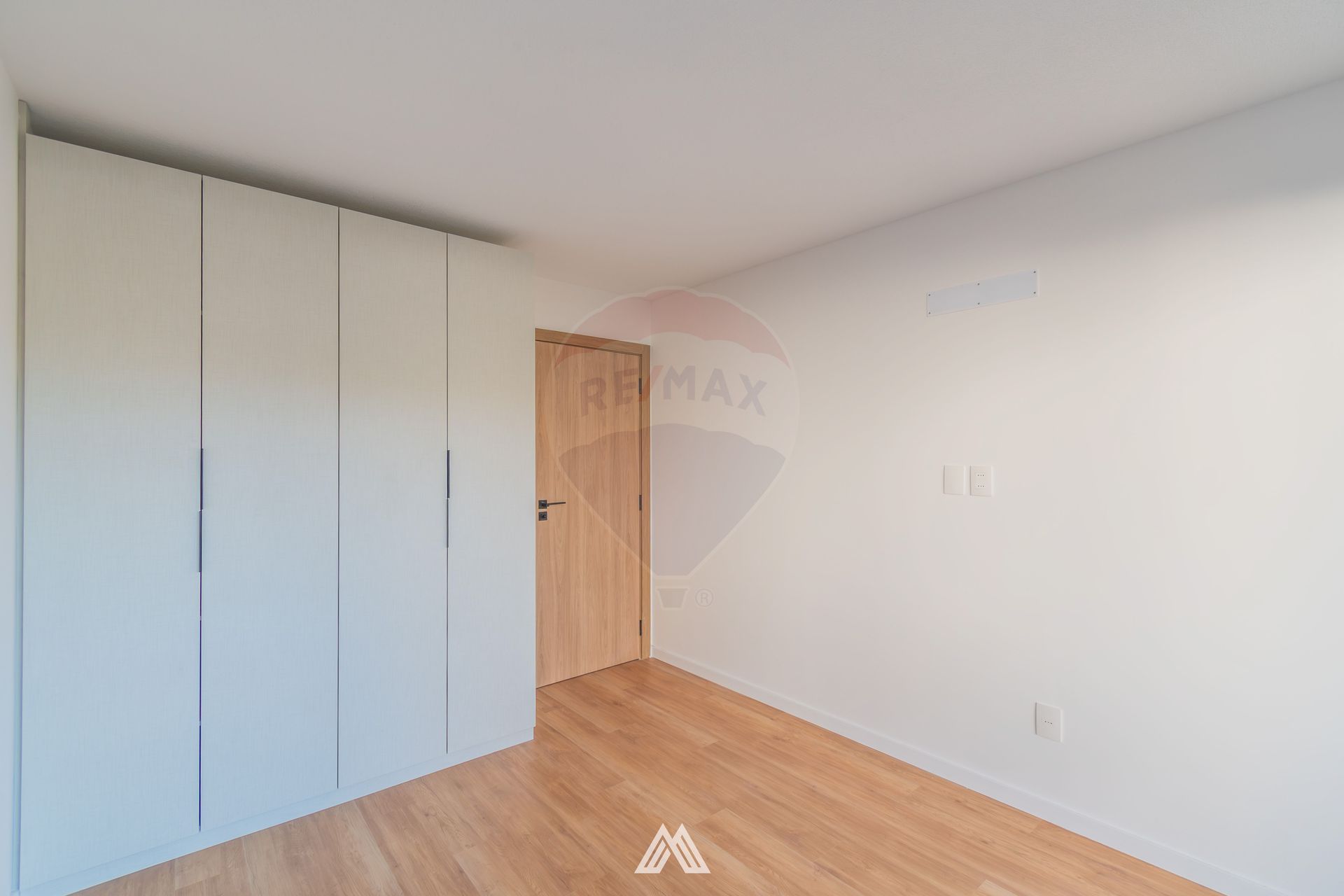 VENTA DE 1 DORM CONTRAFRENTE POCITOS c/TERRAZA - 13