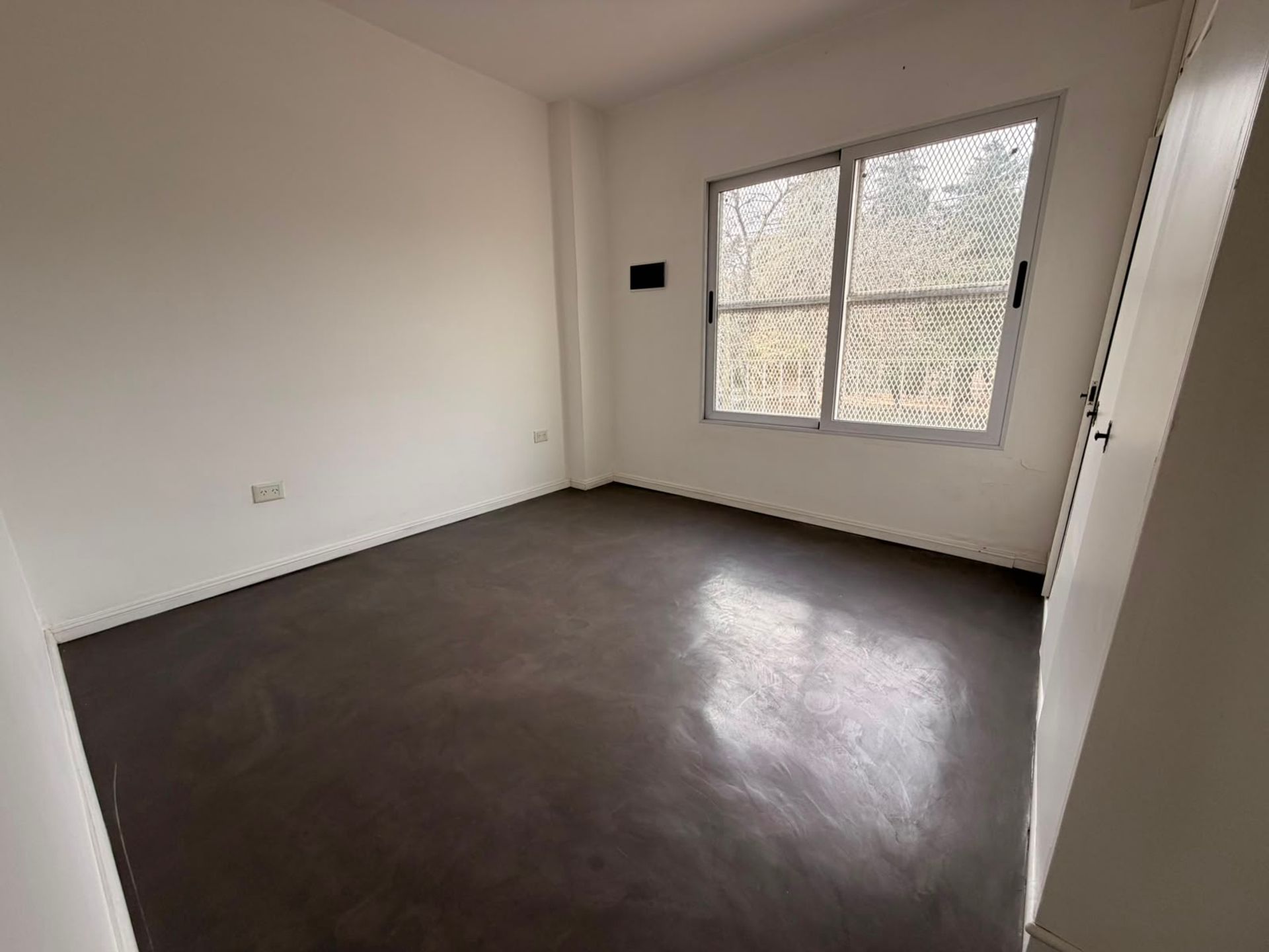 P H en Venta en Moron, G.B.A. Zona Oeste